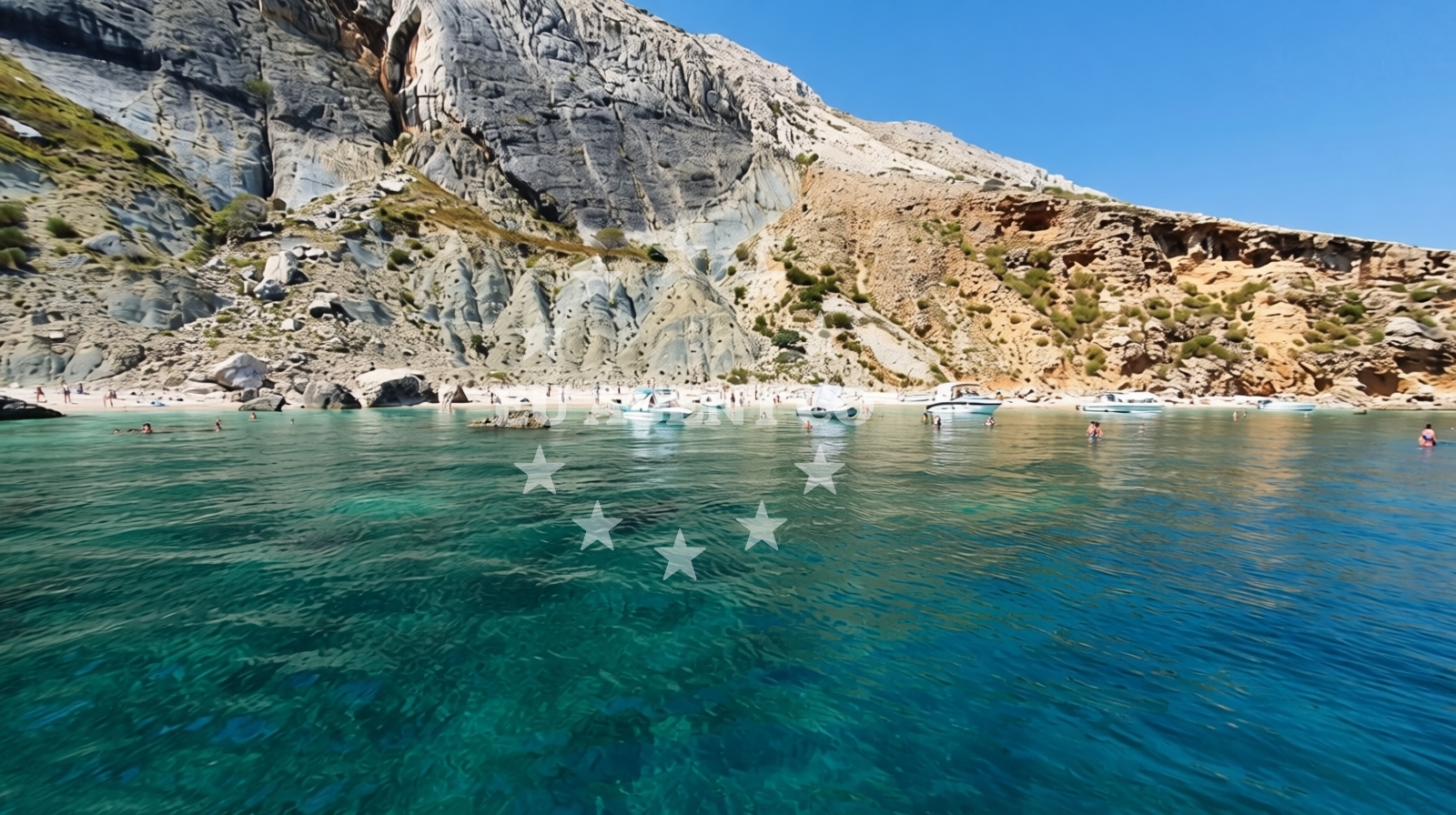 Sea and coastal view of Kayak beach in 90 Mundanije, Rab