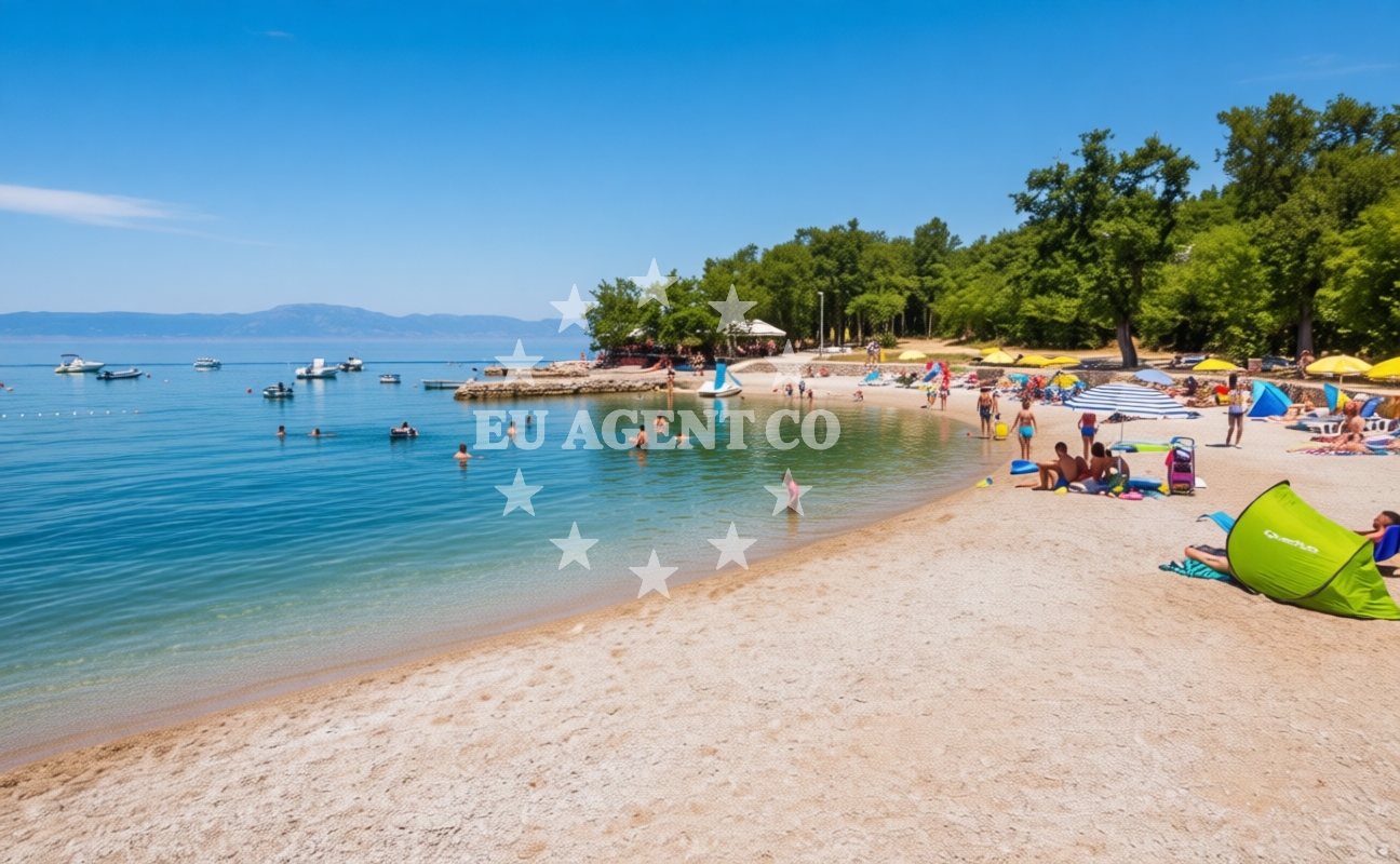 Additional view of Kijac beach in Trg Ante Starčevića 2, Njivice