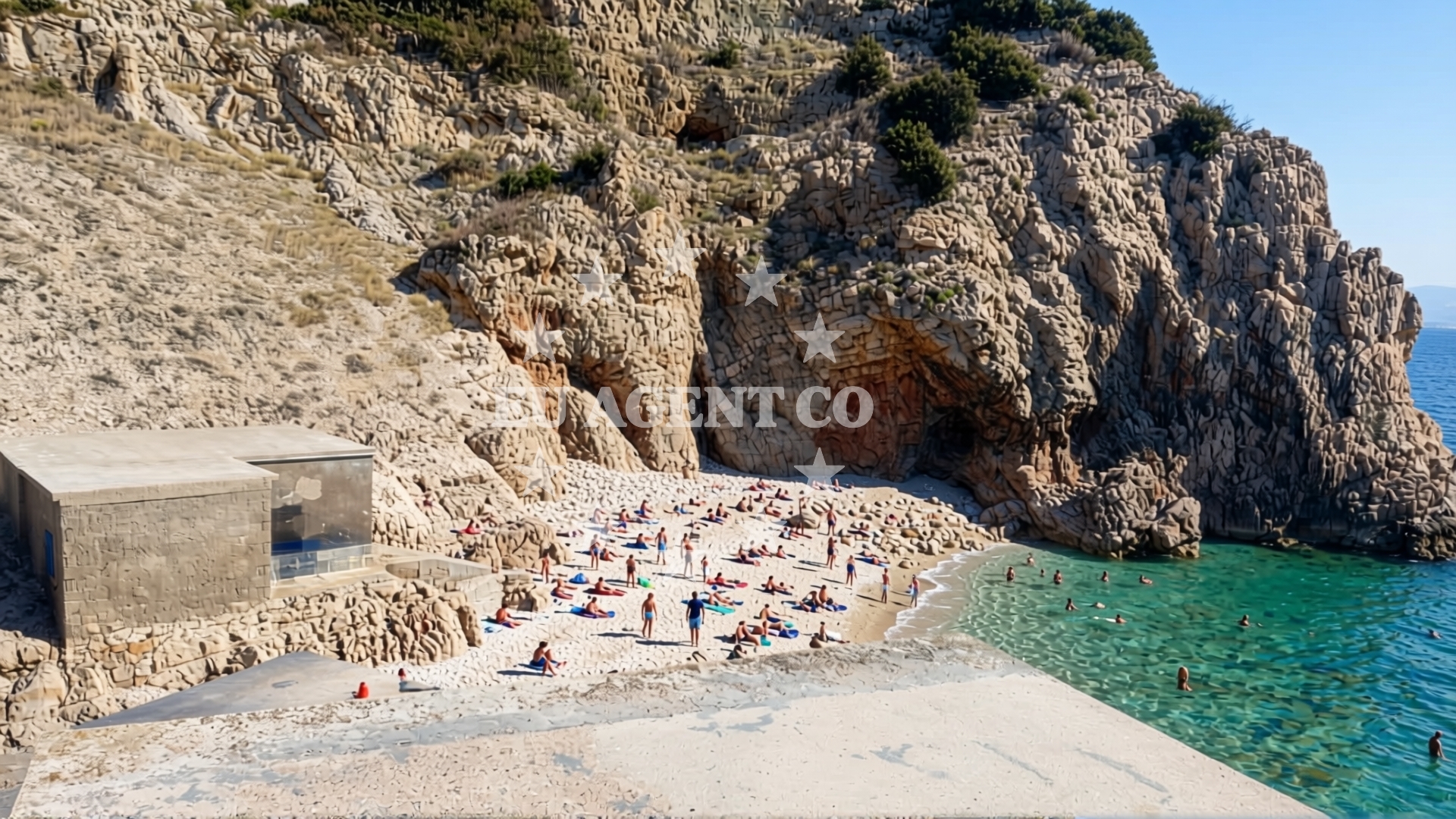 Beach facilities and surroundings at Klancac beach in Brseč 11, Mošćenička Draga, Brseč