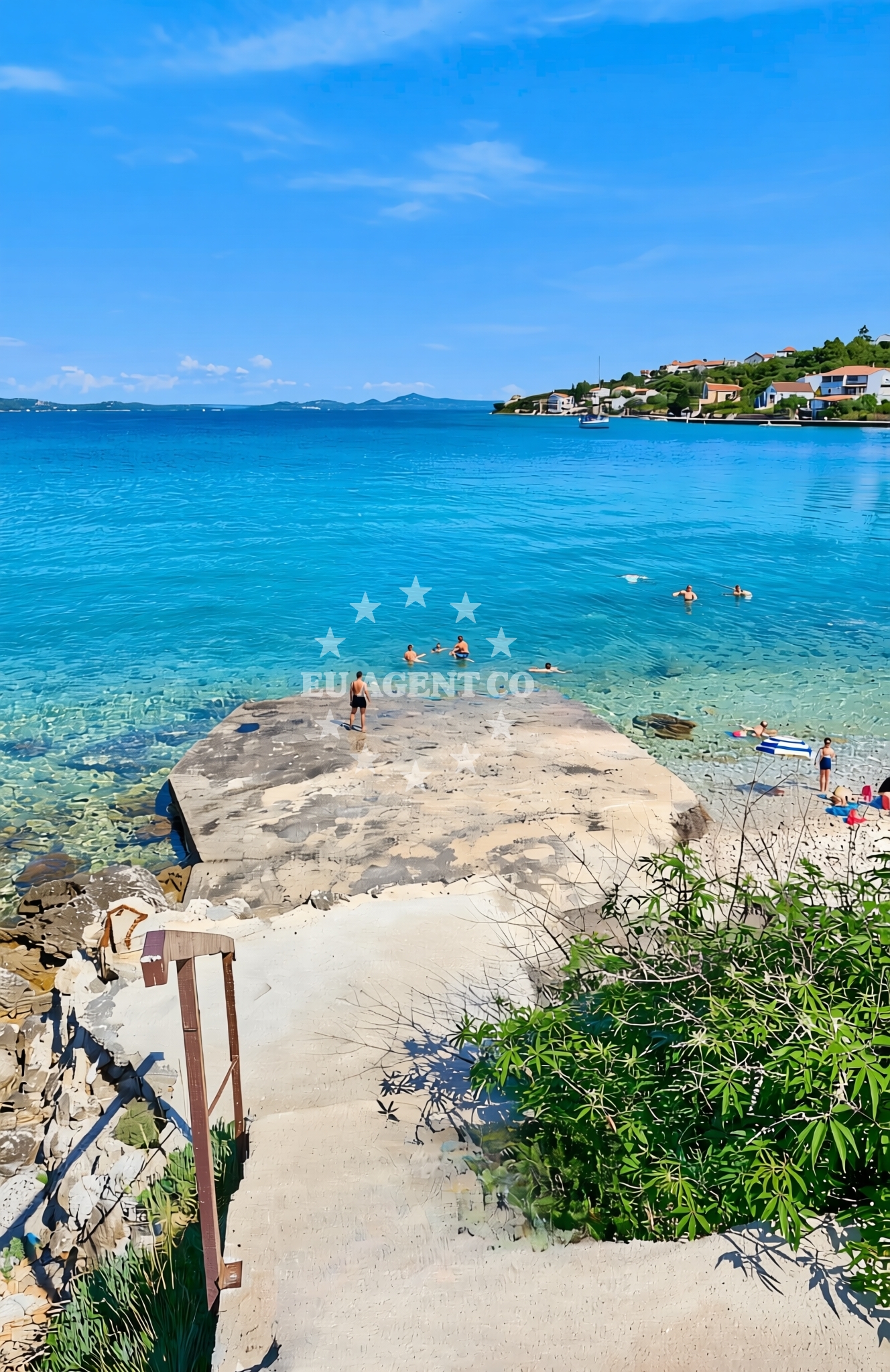 Additional view of Knež sjever, Mali Iž (Iž) Beach in Knež sjever
