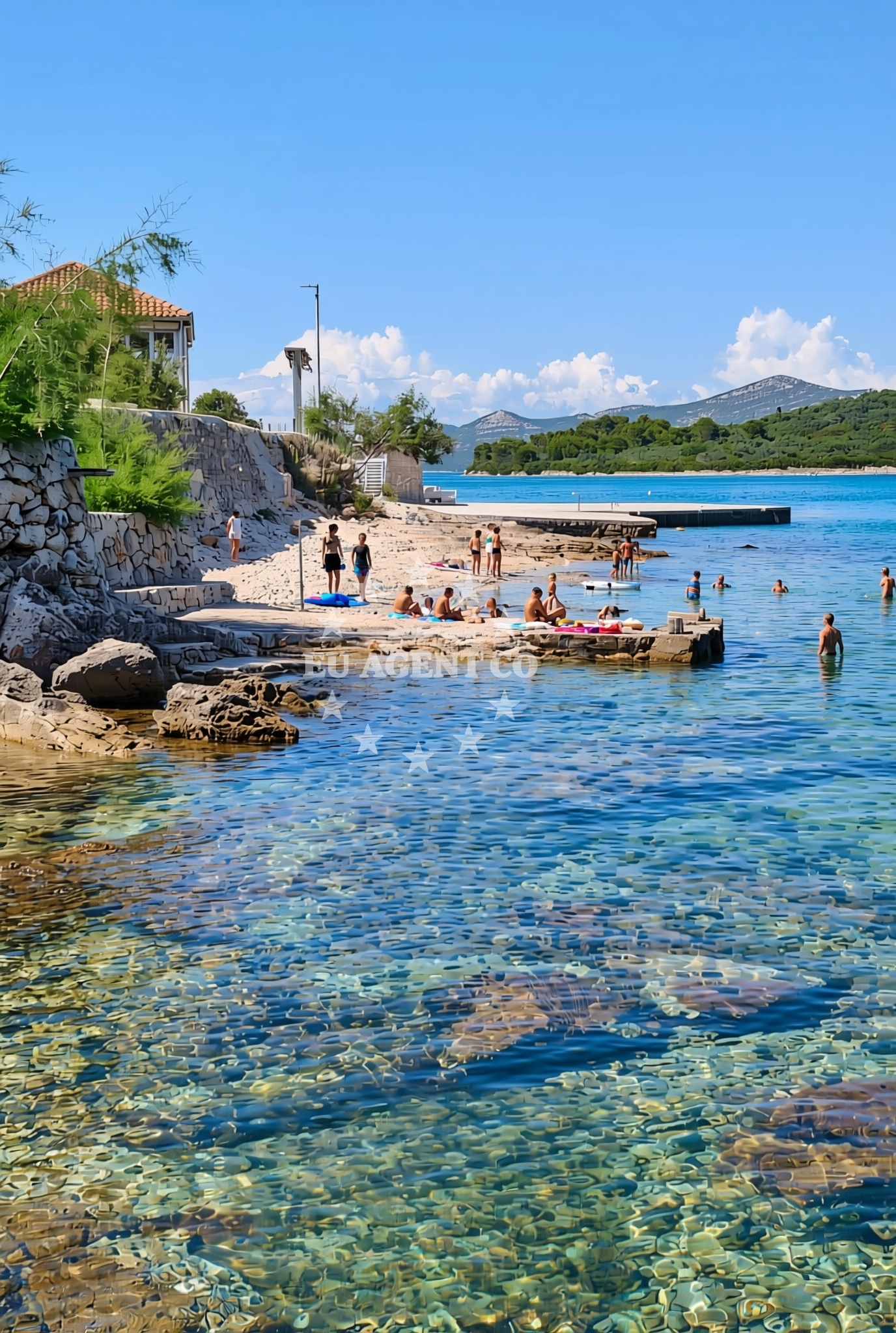 Additional view of Knež sjever, Mali Iž (Iž) Beach in Knež sjever