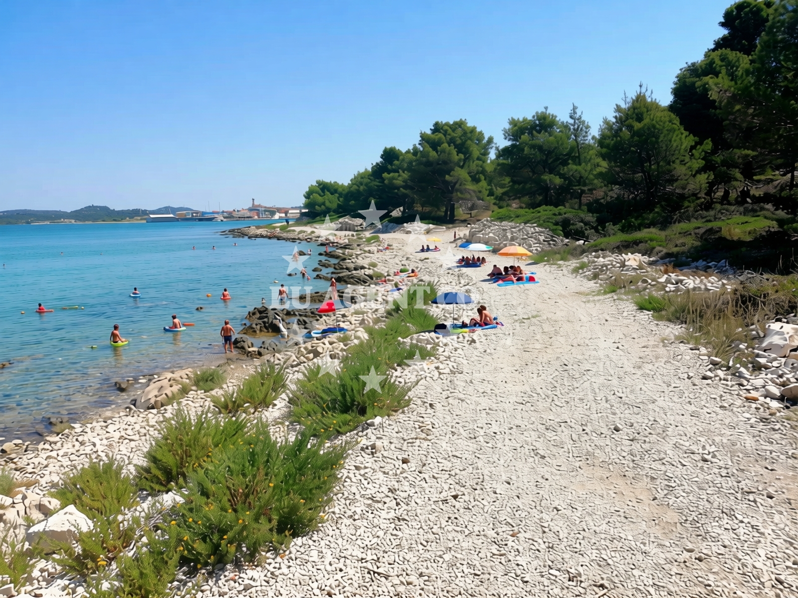 Additional view of Kolentum beach in Put Gradine 18, Murter