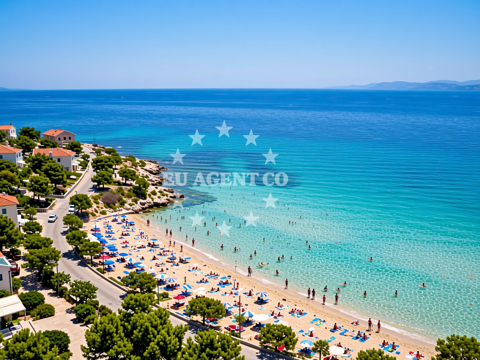 Shoreline and swimming area at Komarca beach in Parja bb, Uvala Parja, Vis