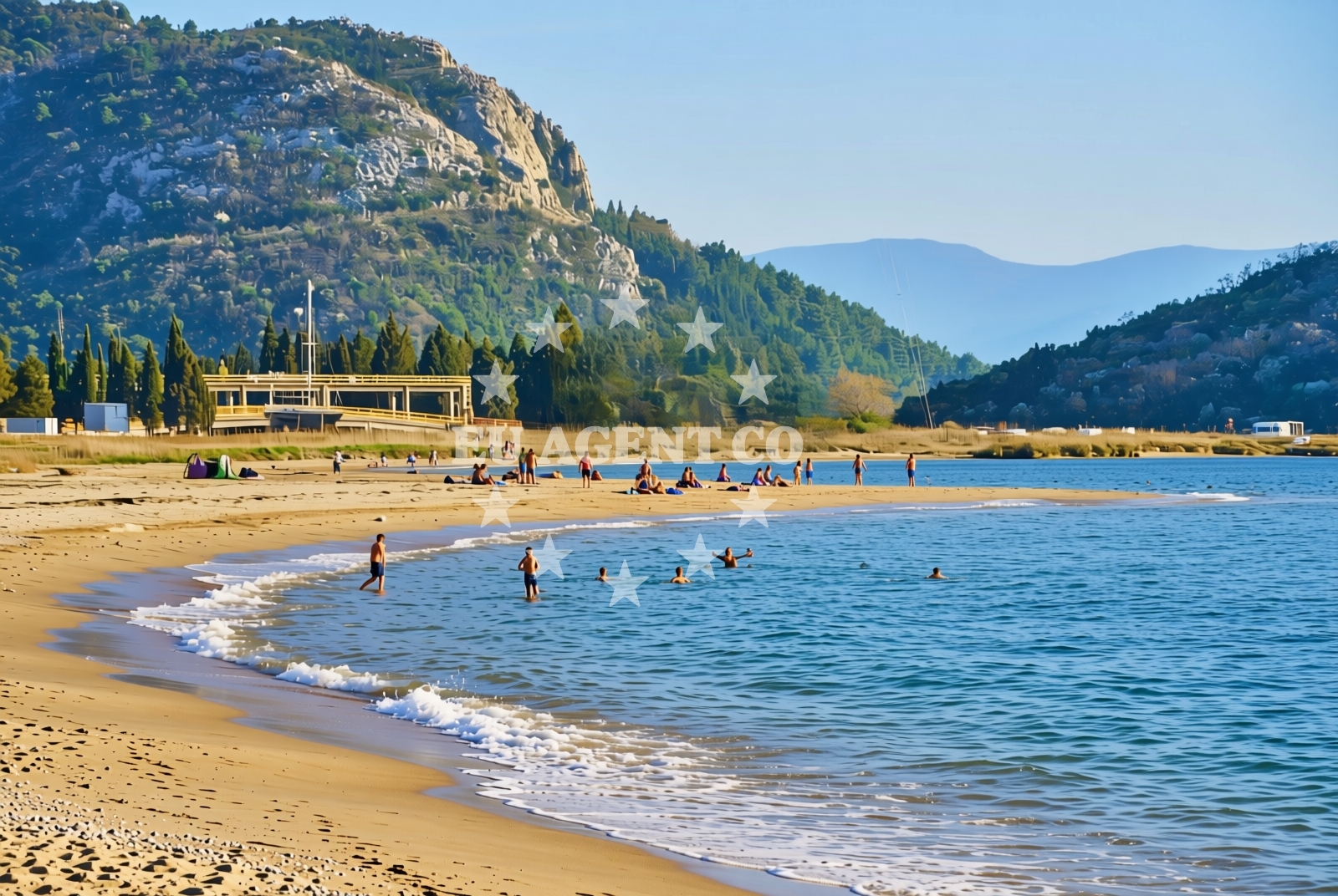 Sea and coastal view of Komin (Ploče): beaches and coves in Komin (Ploče)