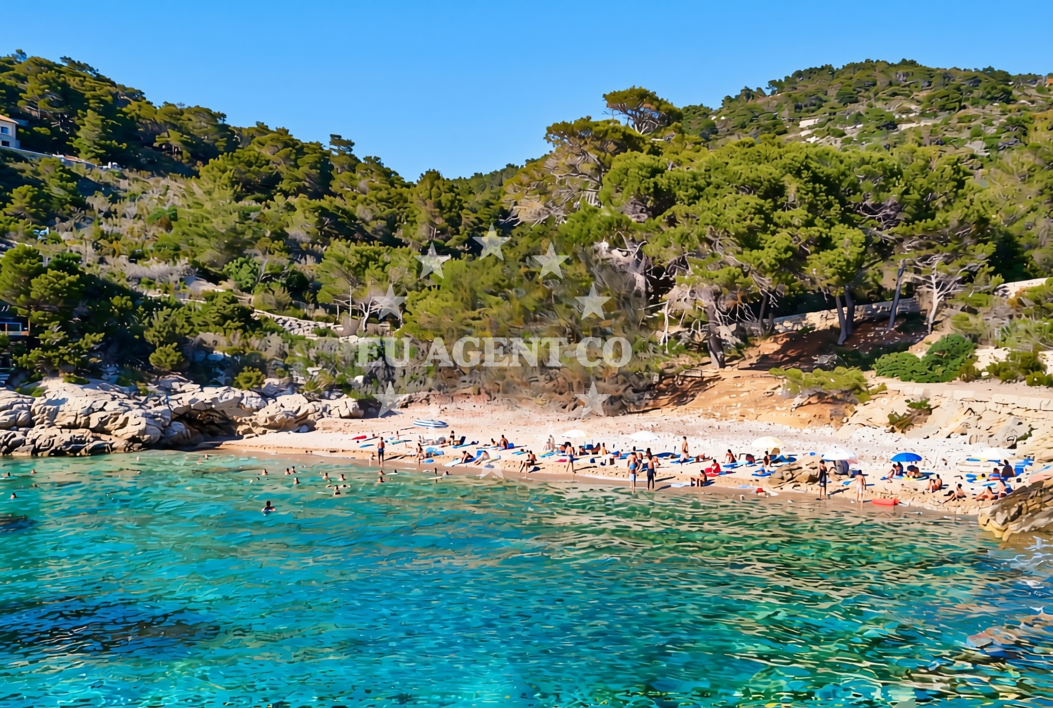 Beach facilities and surroundings at Komiža (Vis): beaches and coves (14) in Komiža (Vis)