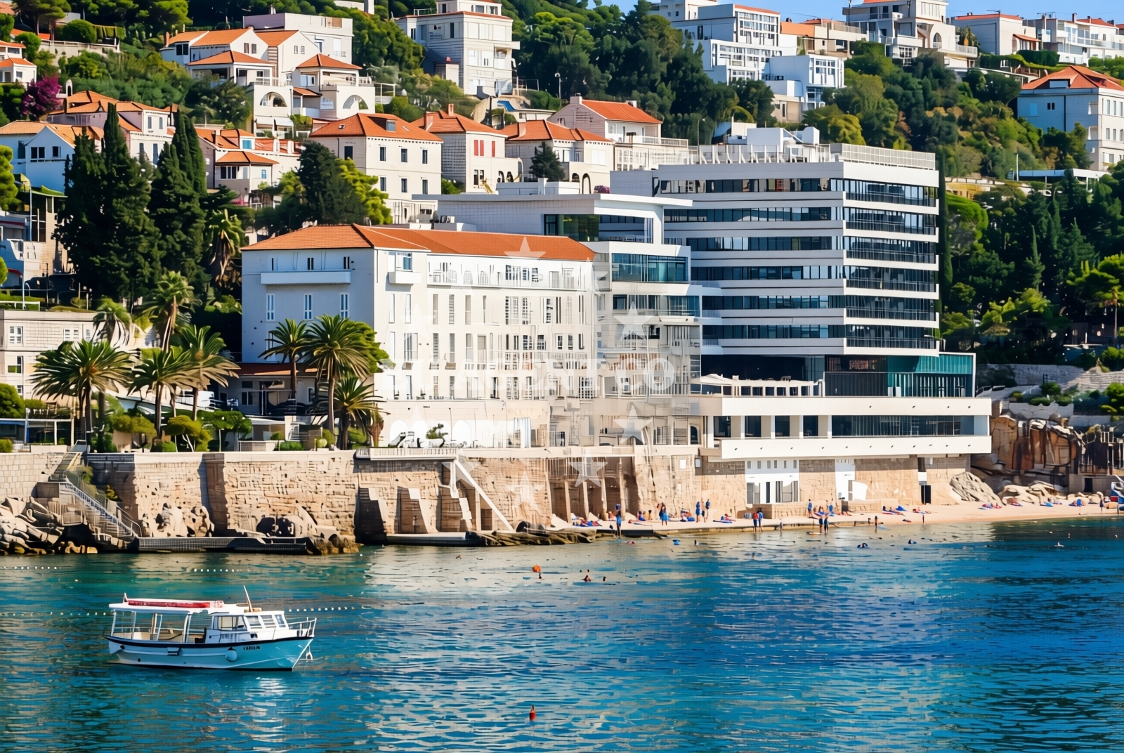 Shoreline and swimming area at Komolac: beaches and coves in Komolac