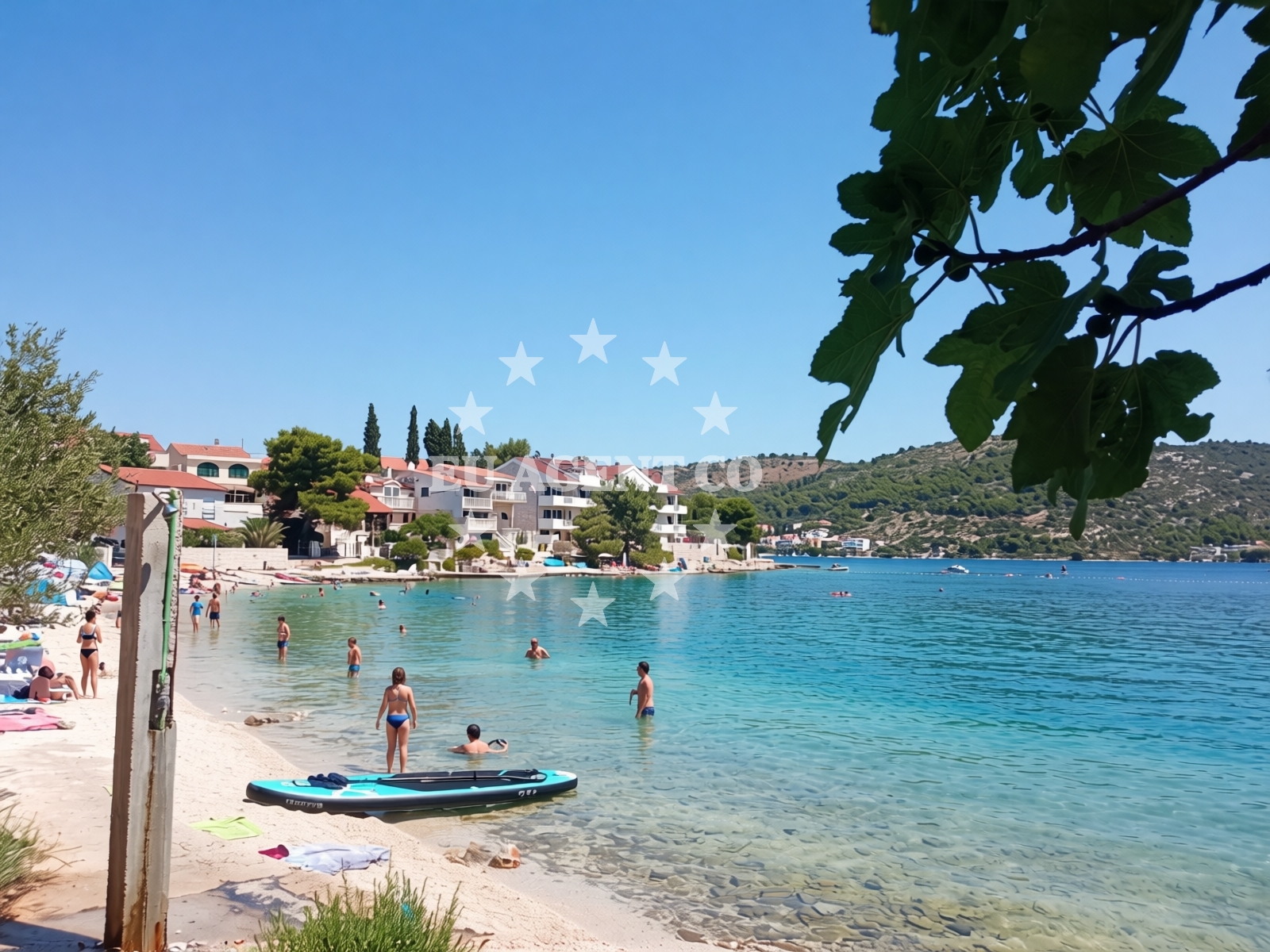 Shoreline and swimming area at Kopara Beach in Trogirska 3, Rogoznica