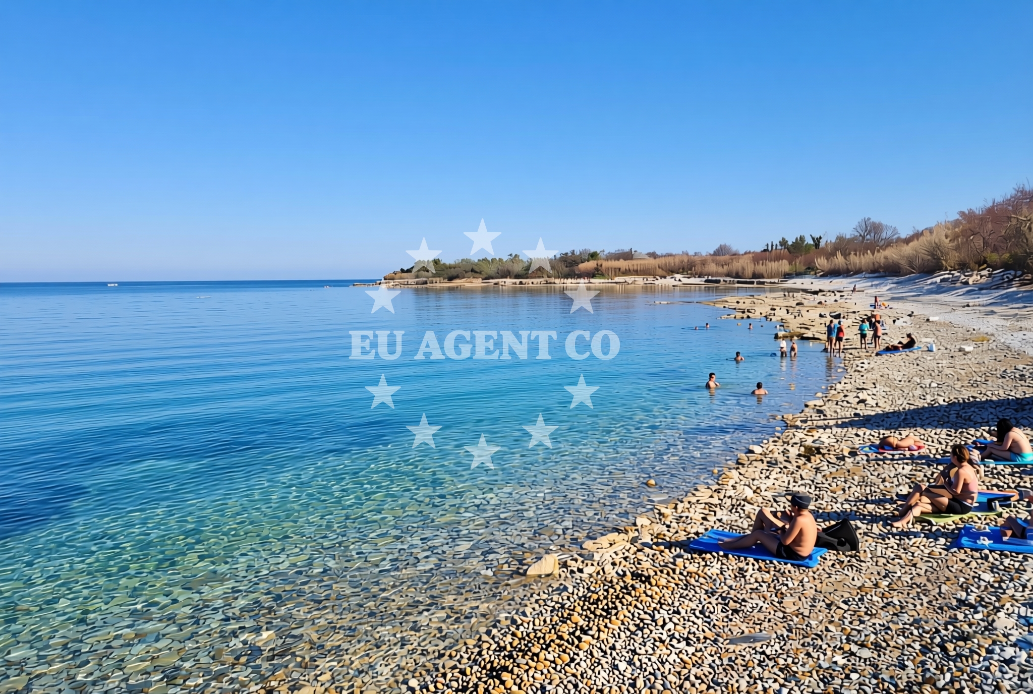Shoreline and swimming area at Kostanjija (Kastanija) sjever, Novigrad (Istarska županija) Beach in Kostanjija (Kastanija) sjever