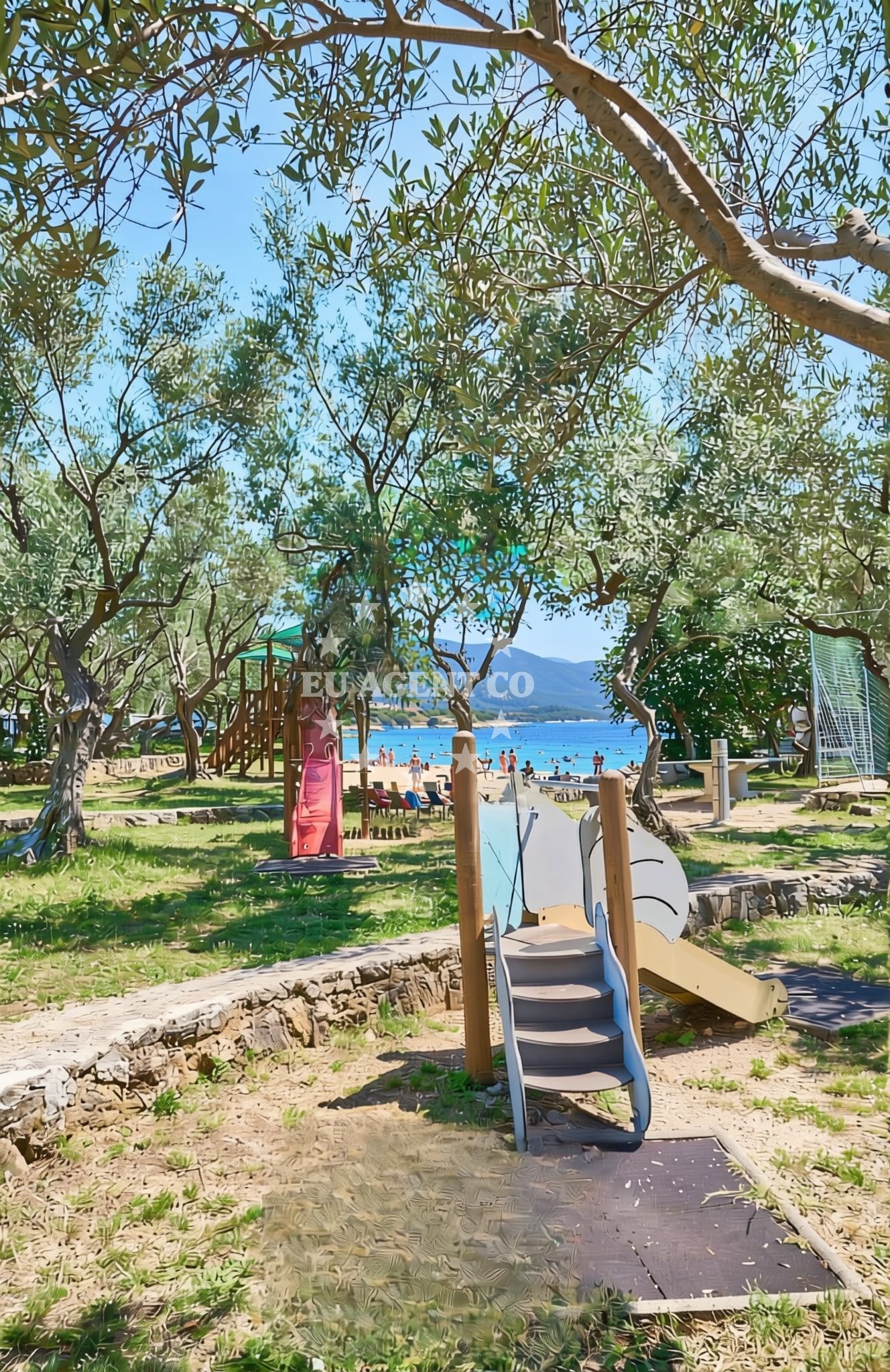 Additional view of Kovacine beach in Ulica Mate Solisa 15, Cres
