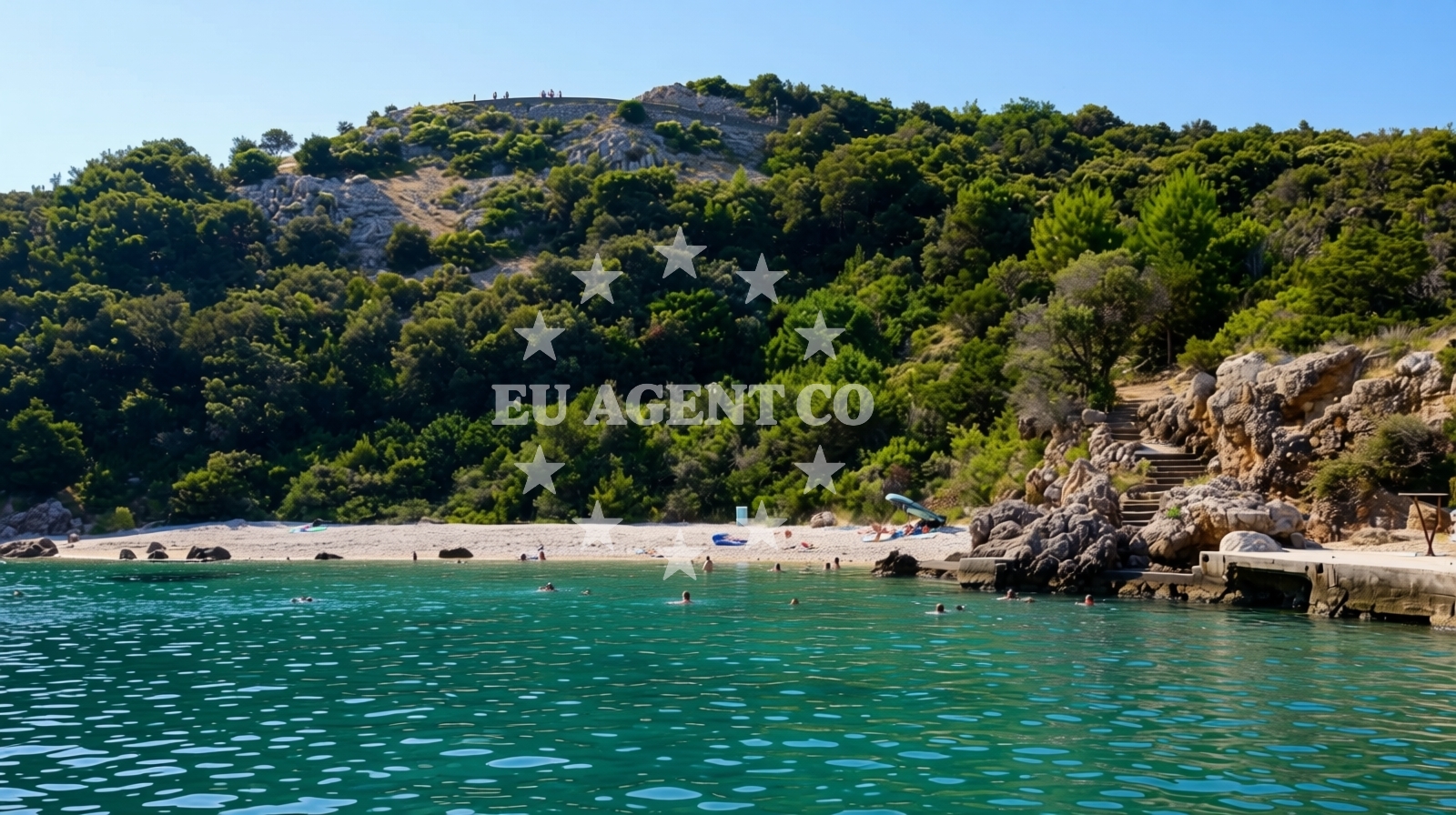 Beach facilities and surroundings at Kozica beach in 379 Supetarska Draga, Supetarska Draga