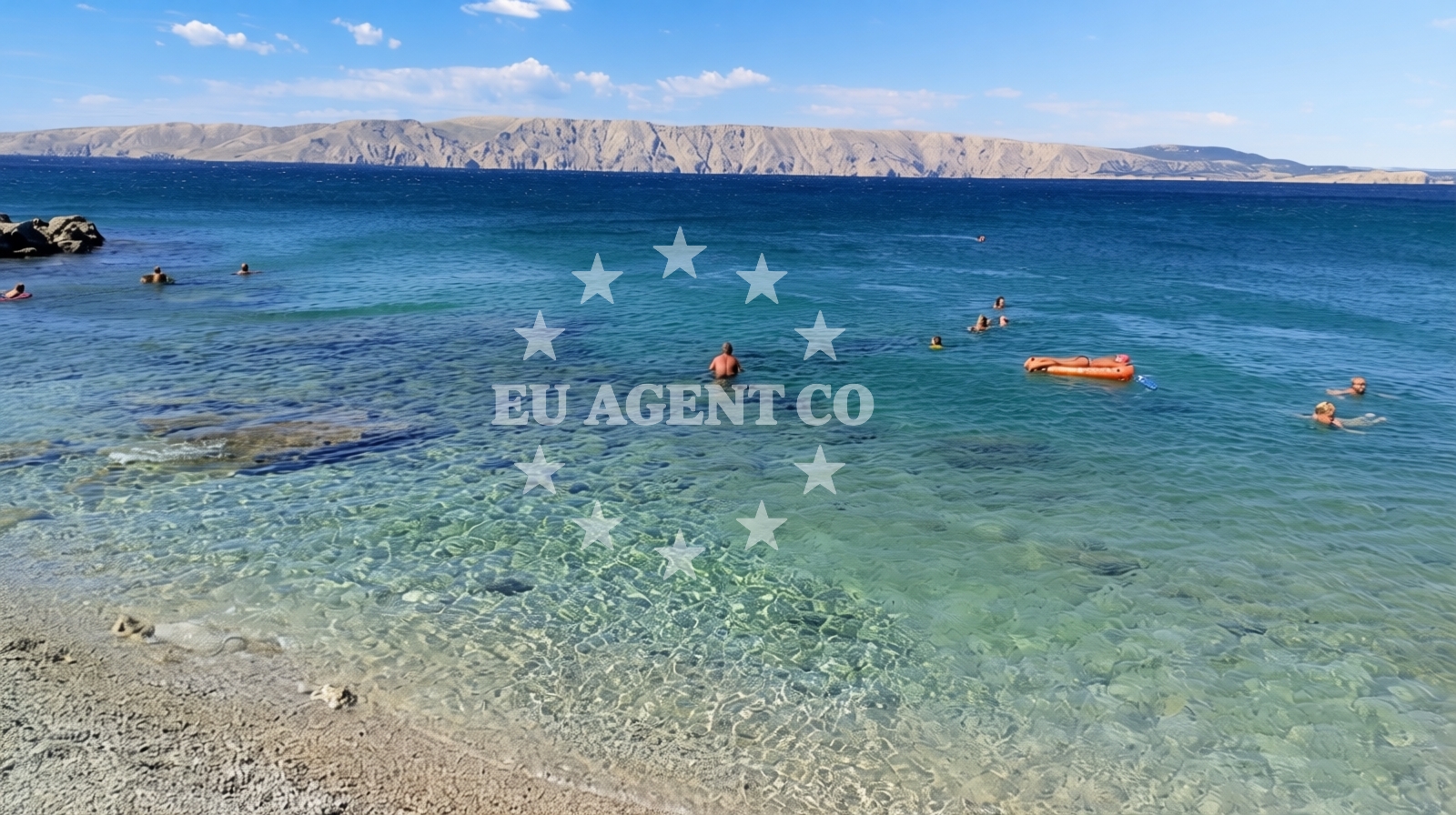 Beach facilities and surroundings at Kozica Camp Beach in Sibinj Krmpotski 7 1.kat, Sibinj Krmpotski