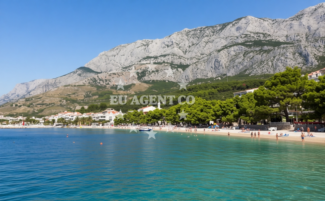 Additional view of Kraj beach in Kraj 93, Tučepi