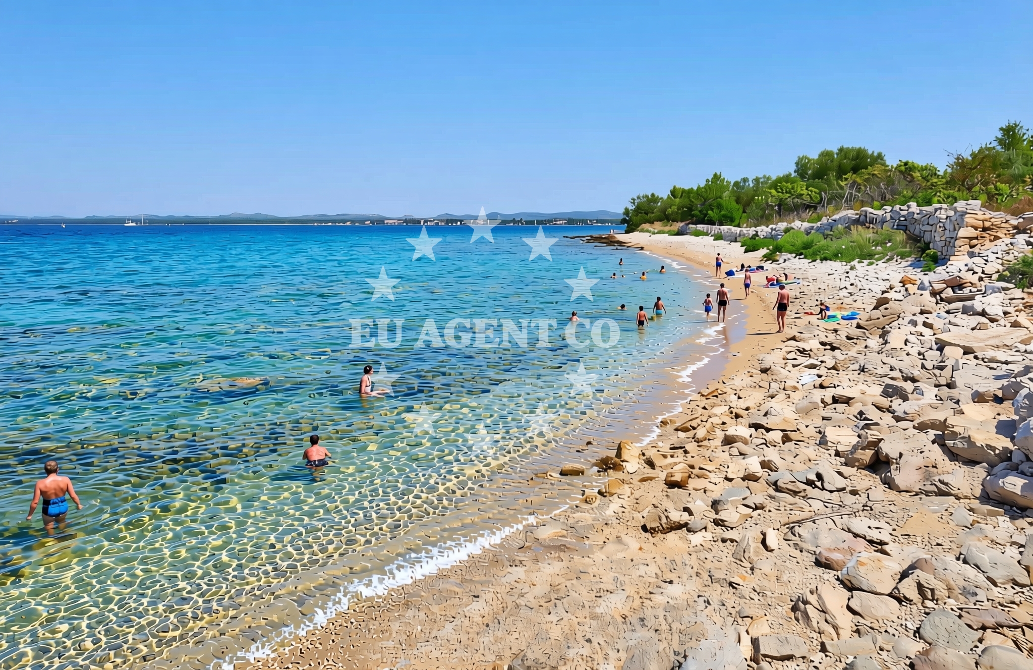 Overview of Kraljica mora, Zlarin (Zlarin) Beach in Kraljica mora