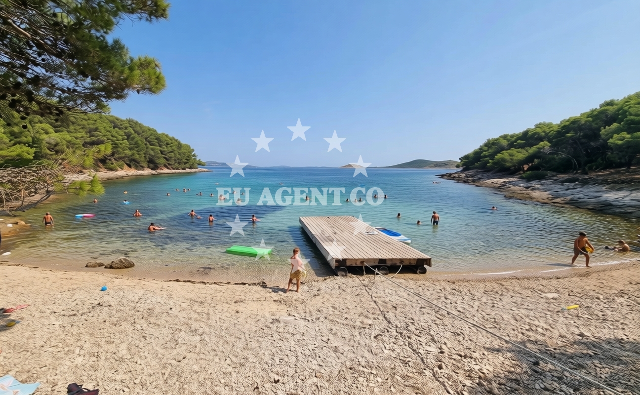 Additional view of Kranje Beach, Vrgada in Ulica Zdeslava Turića Vila Vesper, Drage
