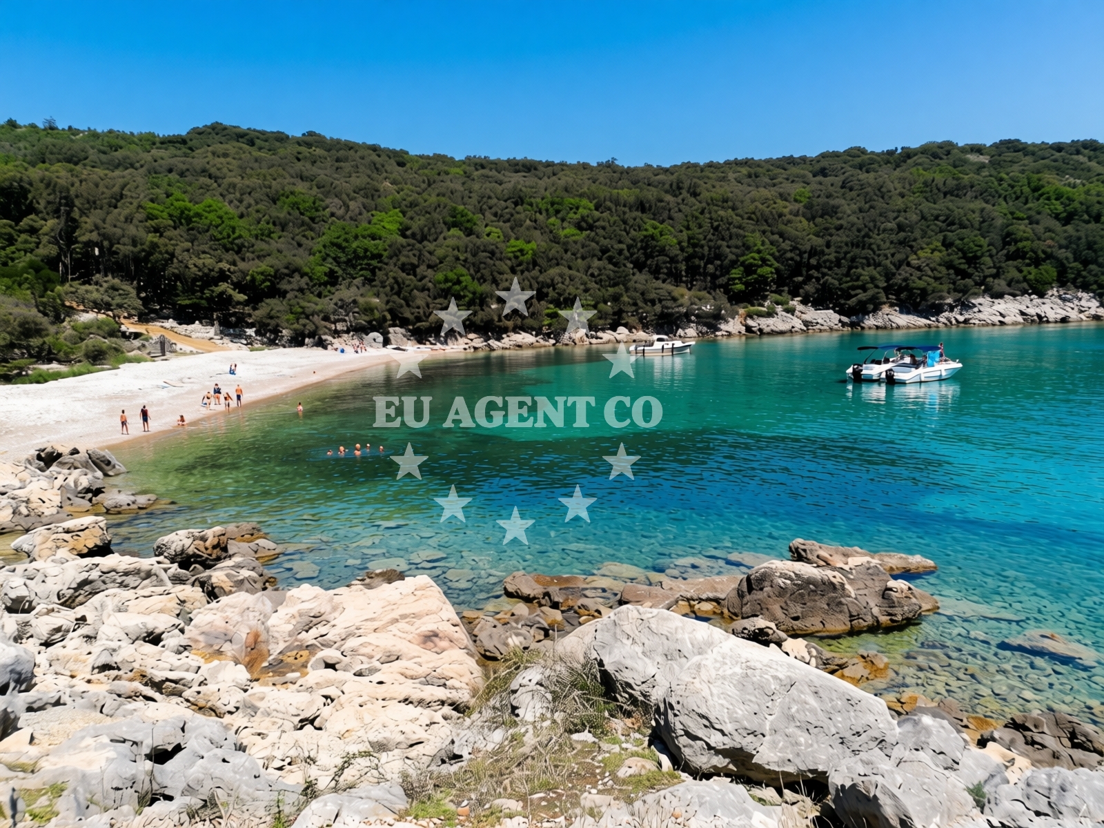 Overview of Kruscica beach in Merag 2, Cres, Cres