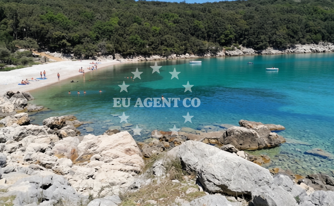 Additional view of Kruscica beach in Merag 2, Cres, Cres