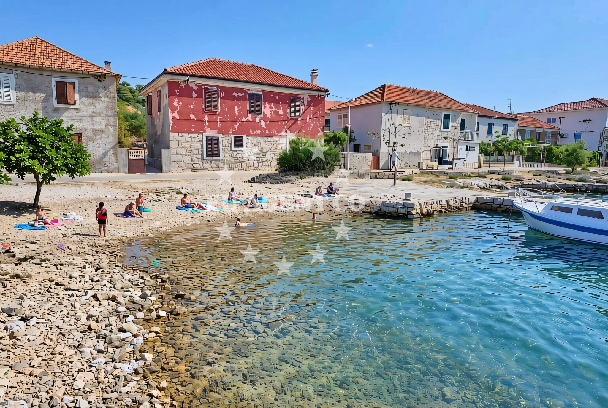 Shoreline and swimming area at Kružić (Zapadna obala), Kaprije (Kaprije) Beach in Kružić (Zapadna obala)