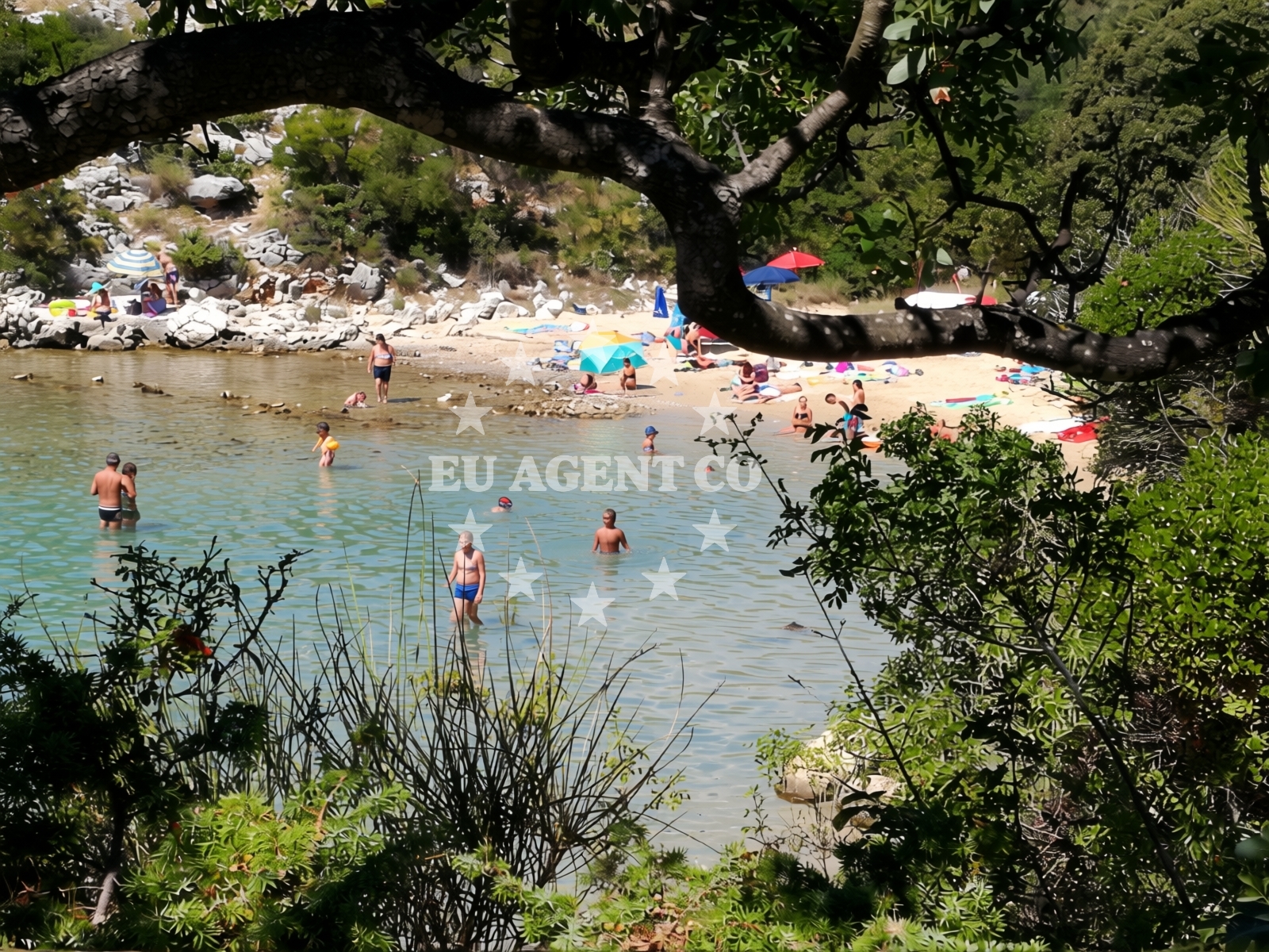 Additional view of Kukurina beach in Šonjevi Stani 5a, Novalja