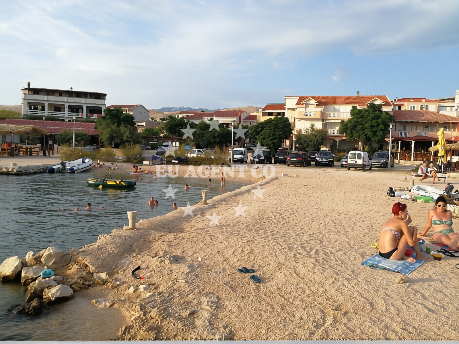 Overview of Kustici beach in Vruja bb, Kustići