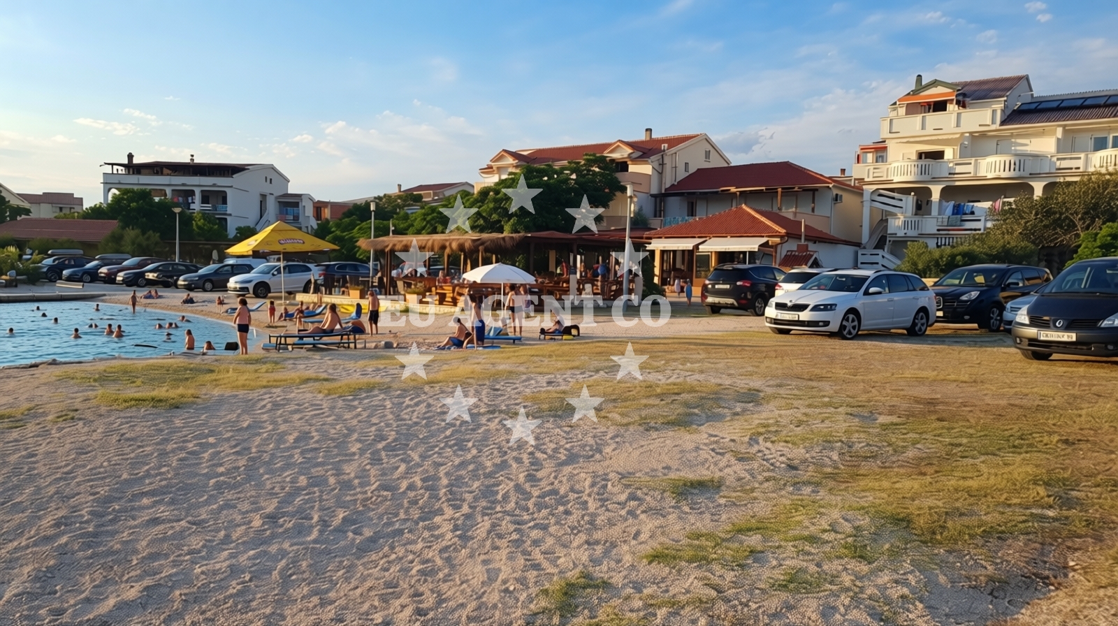 Additional view of Kustici beach in Vruja bb, Kustići