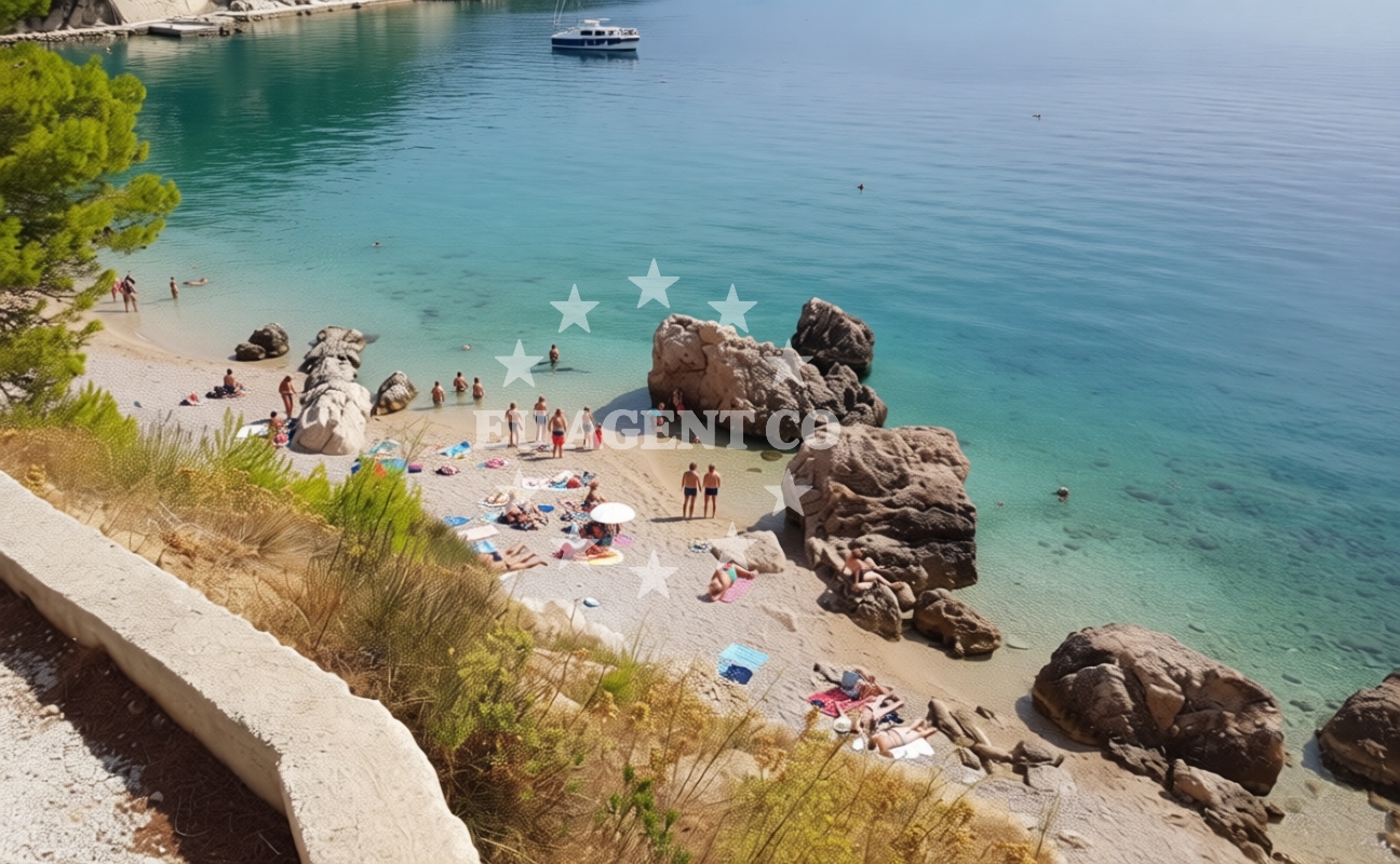 Additional view of Kutlesa beach in Tabaci 2, Mimice
