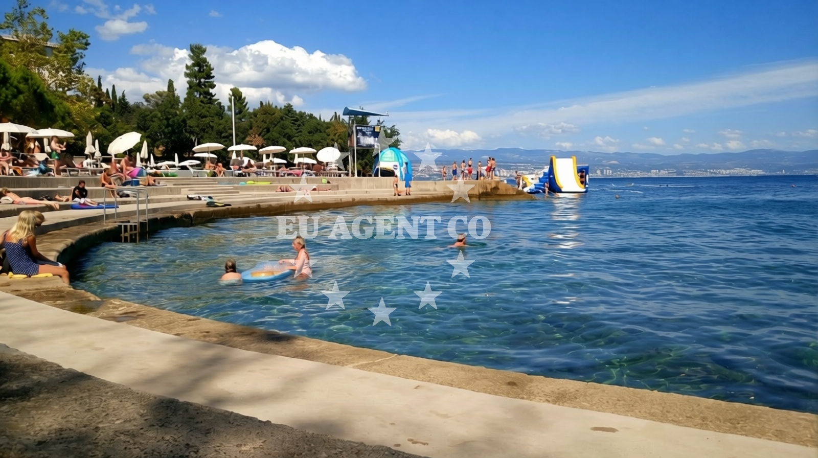 Additional view of Kvarner beach in Ulica Lovora 15, Lovran