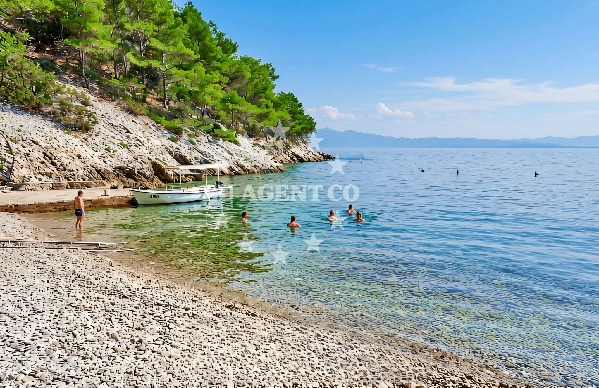 Beach facilities and surroundings at Lađena, Bogomolje (Hvar) Beach in Lađena