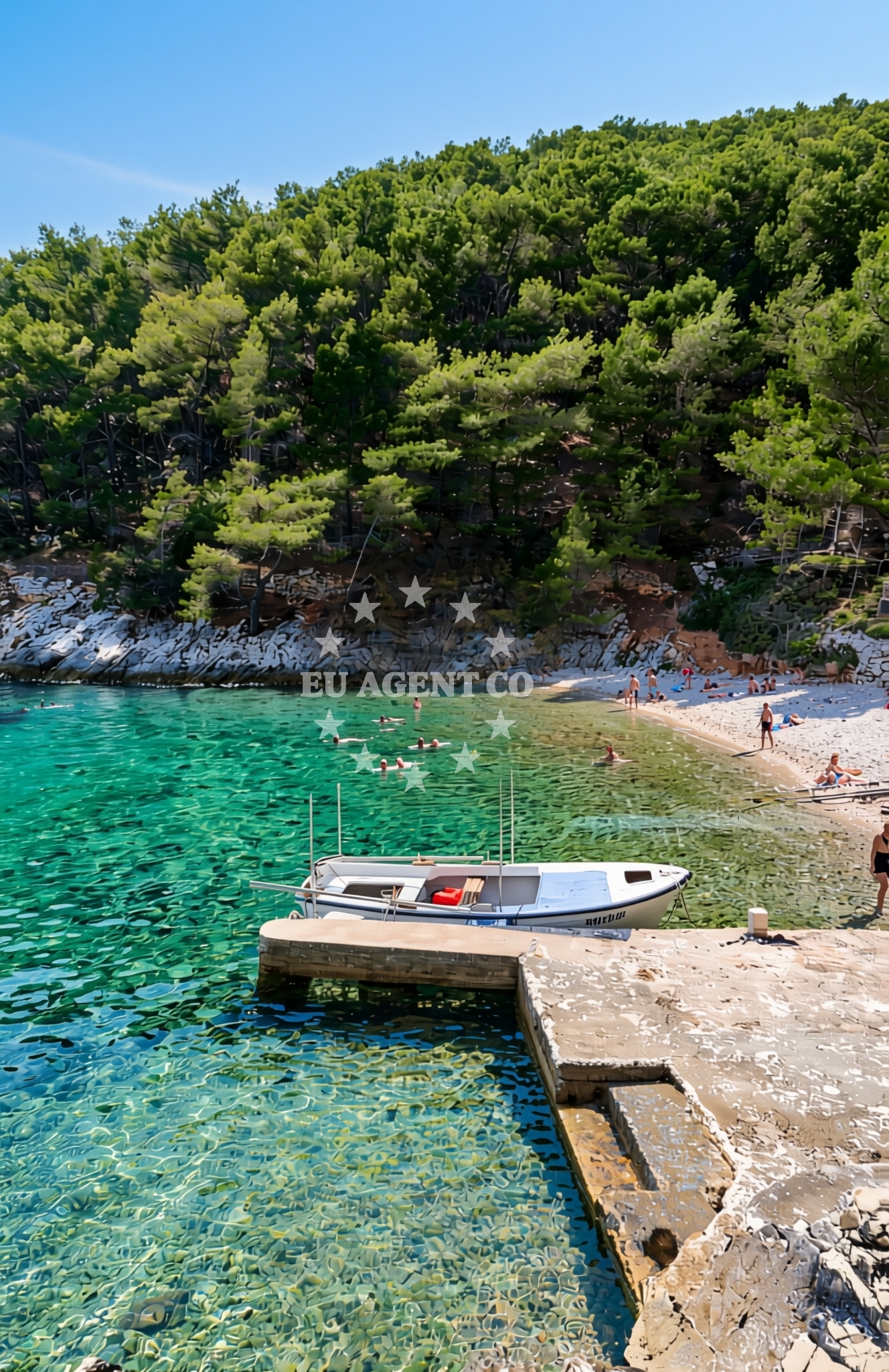 Additional view of Lađena, Bogomolje (Hvar) Beach in Lađena