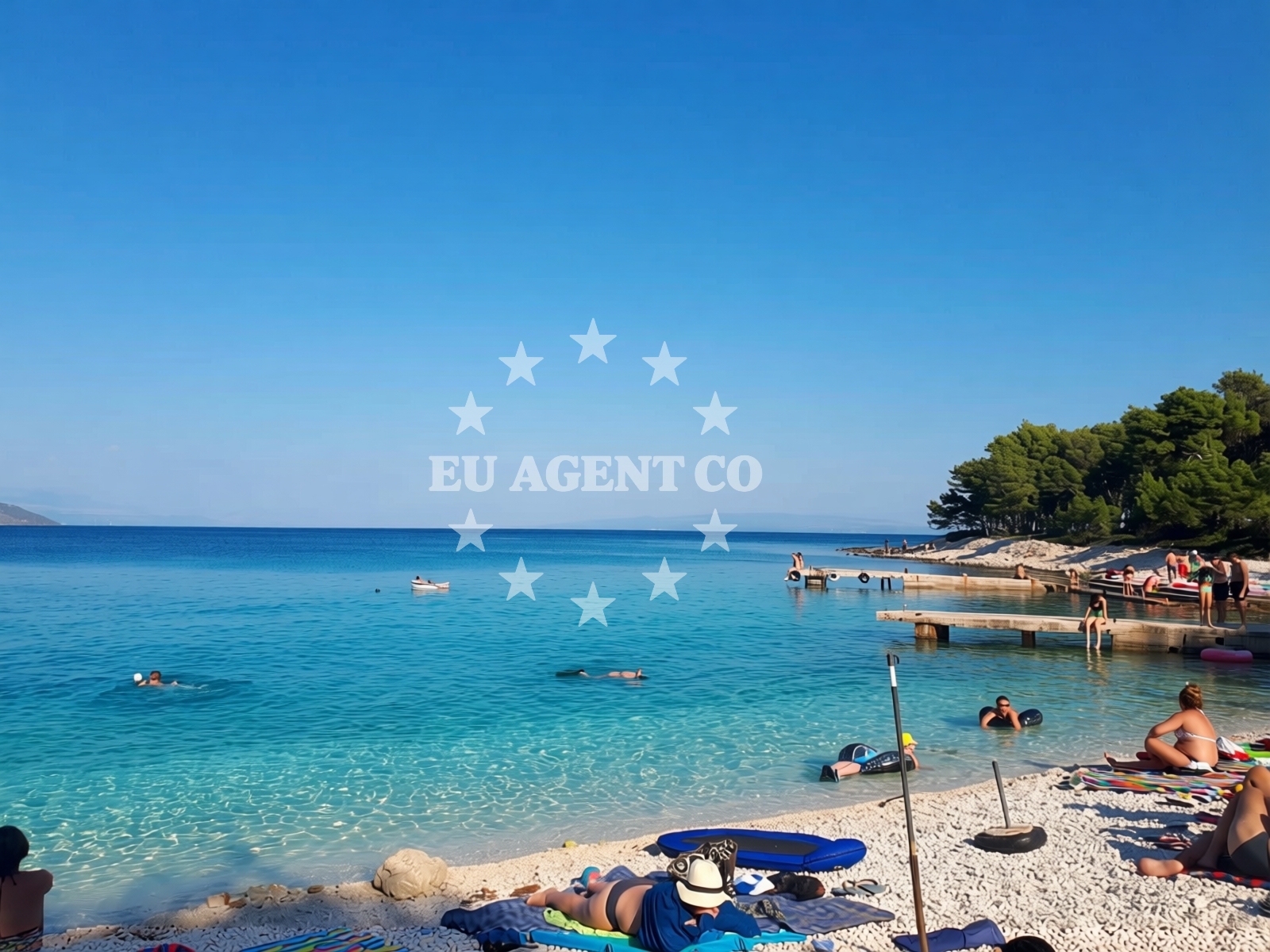 Additional view of Labadusa beach in Uvala Branac b.b., Trogir