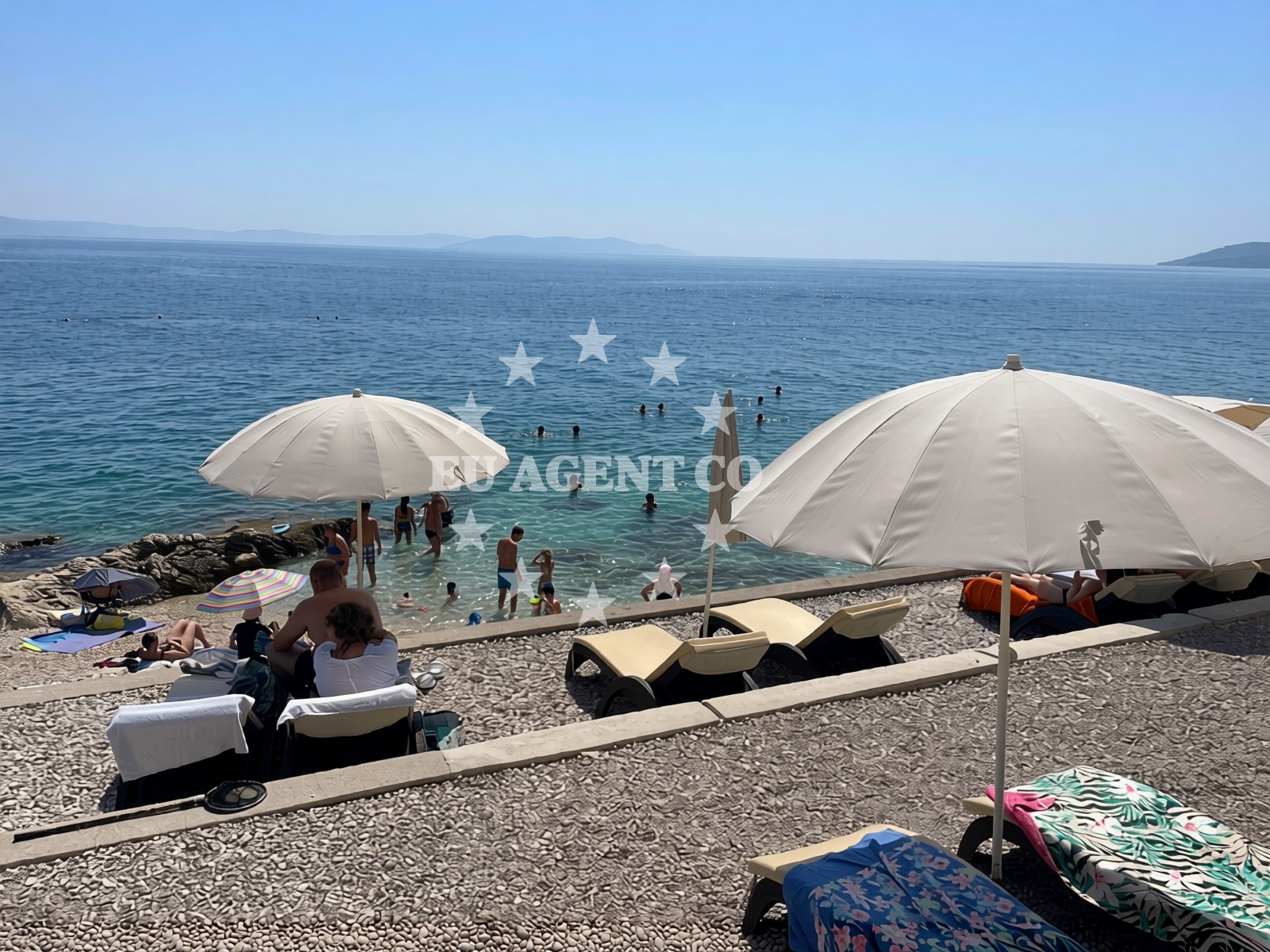 Additional view of Lanterna Beach in Lanterna 2, Rabac