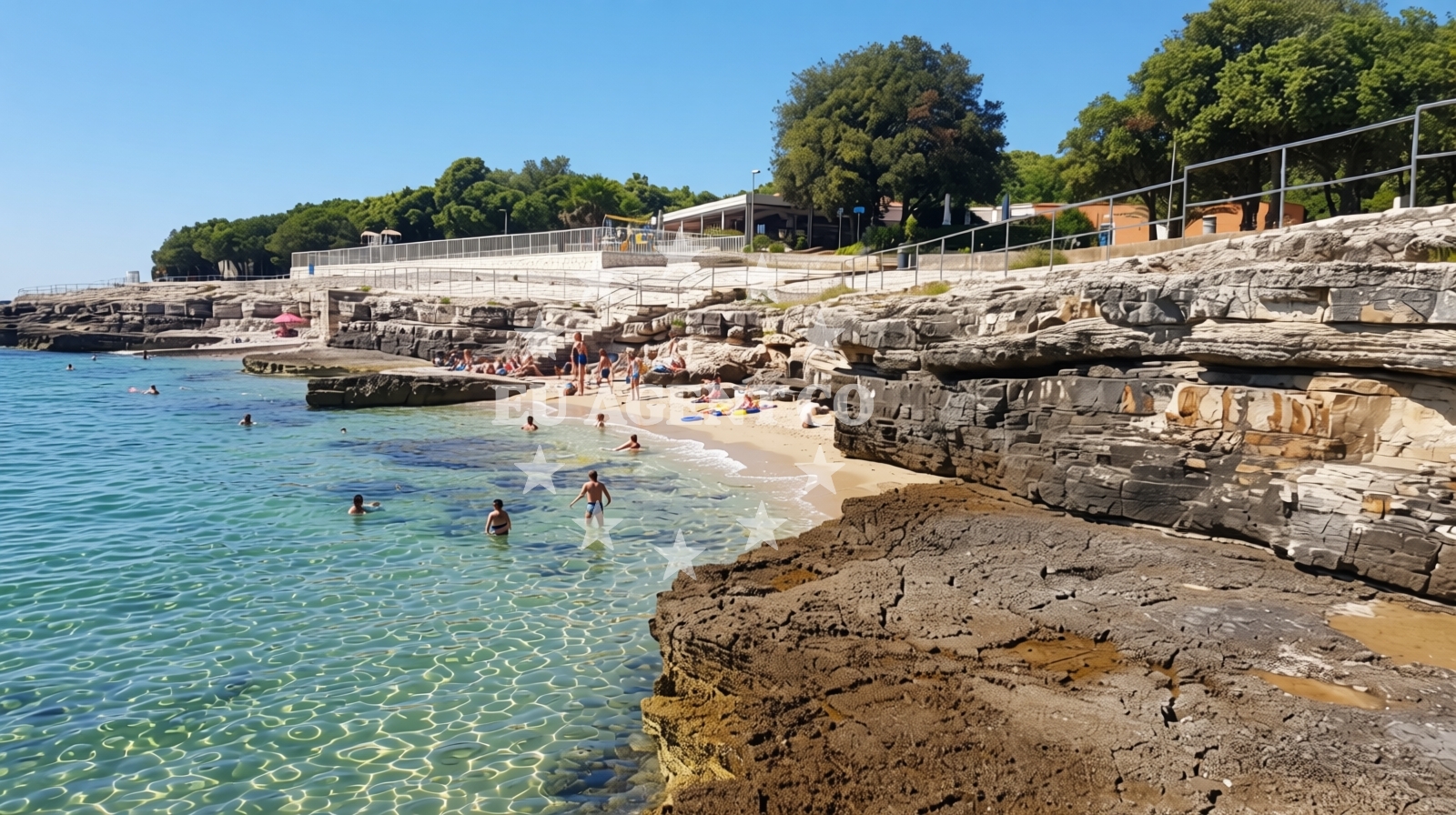 Beach facilities and surroundings at Lanterna II beach in Lanterna 6, Tar