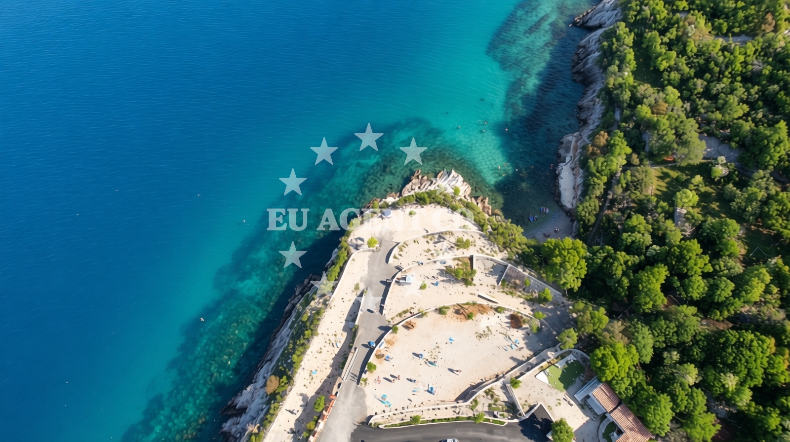 Sea and coastal view of Leso Beach in BUNICA 26, Senj