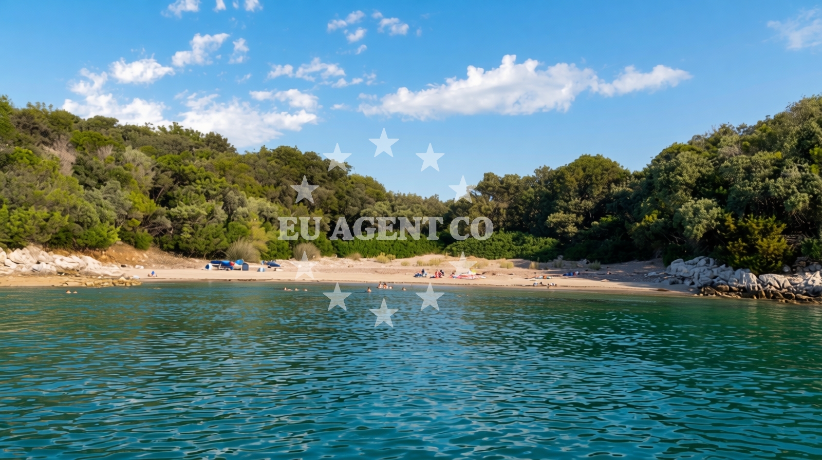 Overview of Lipanj beach in , Punta Križa