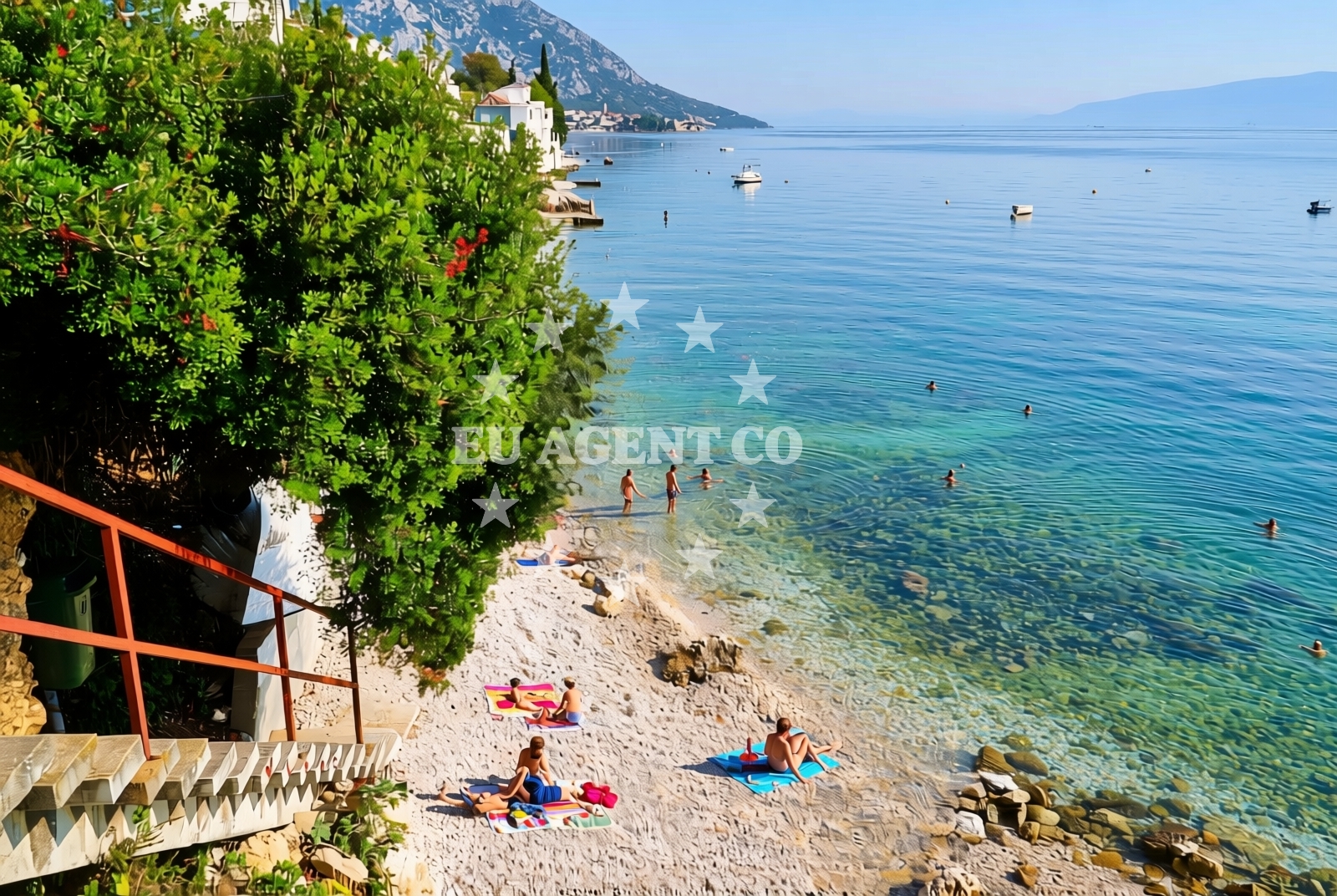 Shoreline and swimming area at Litnoga, Brist Beach in Litnoga