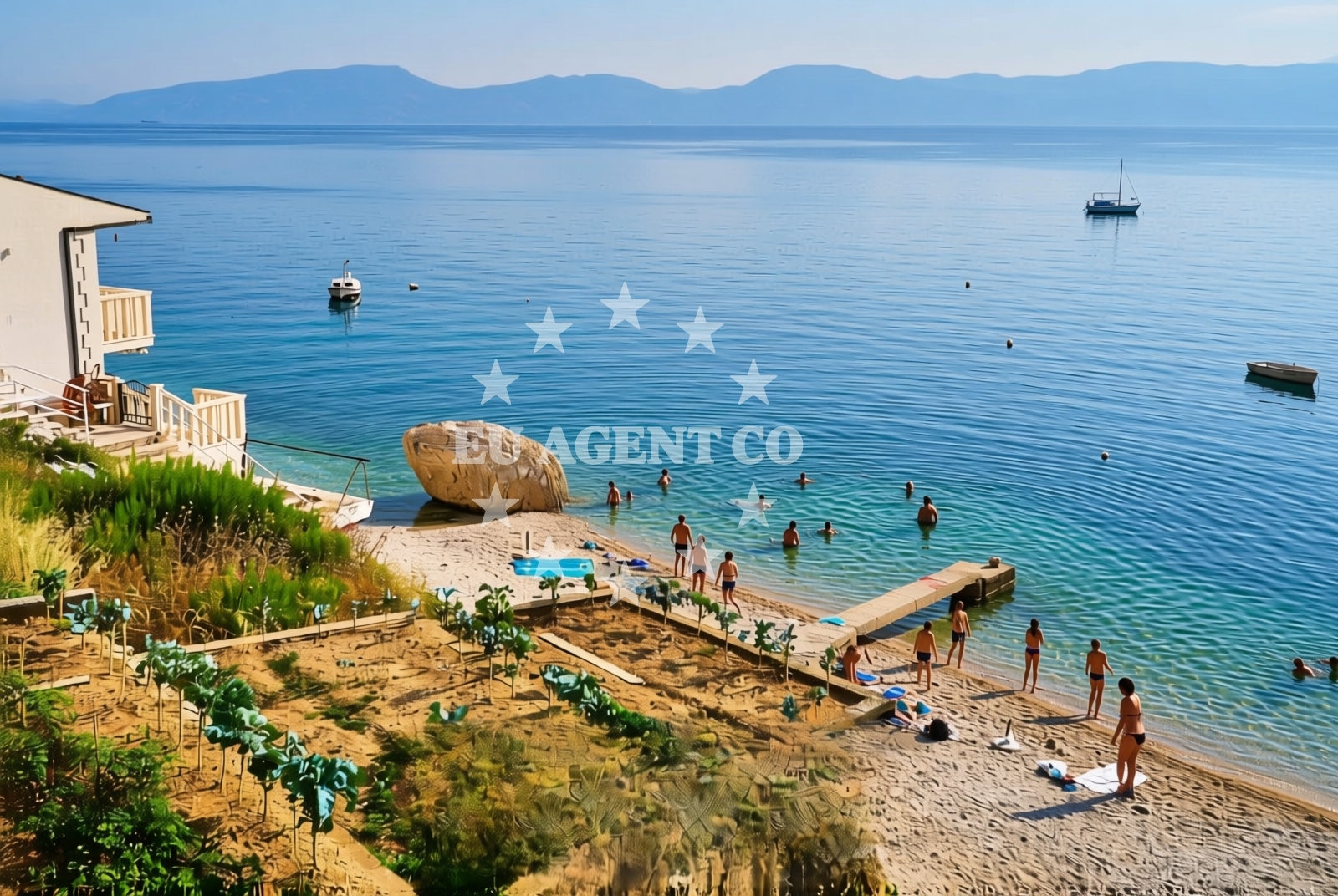 Beach facilities and surroundings at Litnoga, Brist Beach in Litnoga