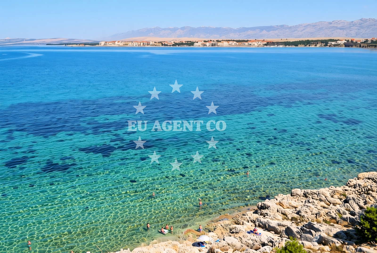 Shoreline and swimming area at Livade (Meadows) i Obatnice, Povljana (Pag) Beach in Livade (Meadows) i Obatnice