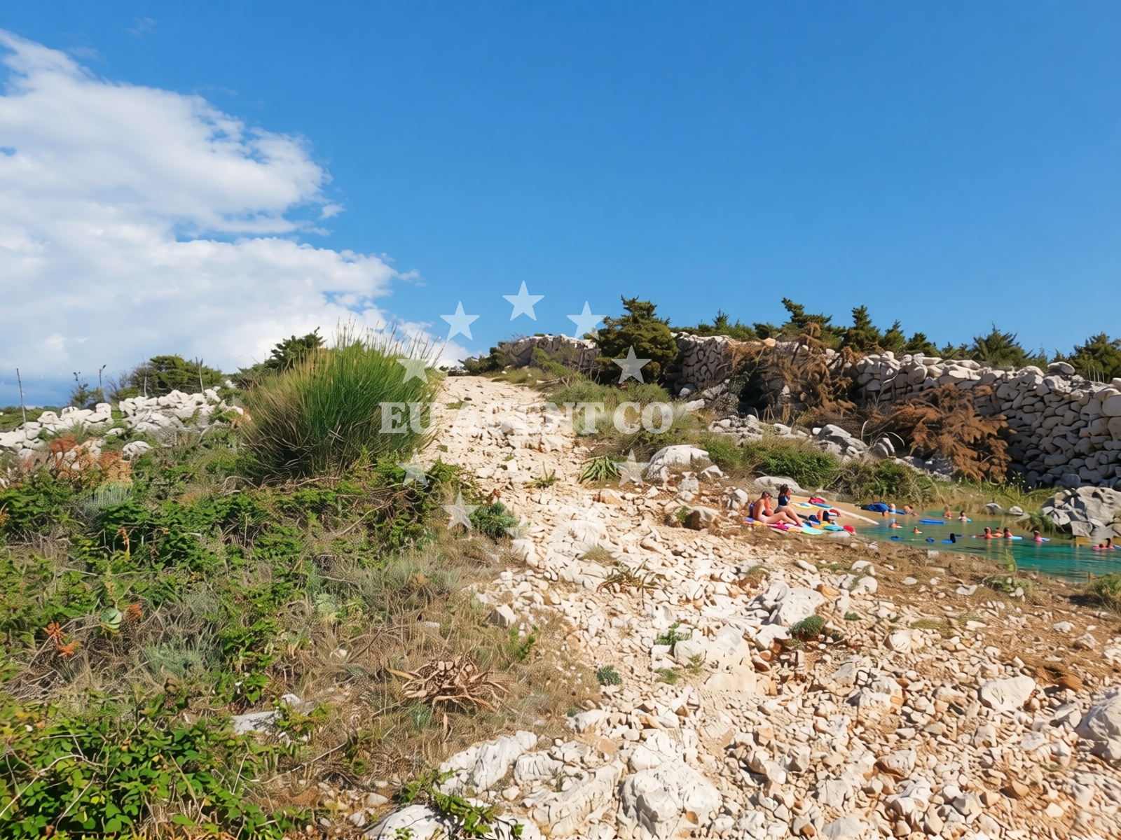 Additional view of Lizard's beach in Škuncini Stani 32, Novalja