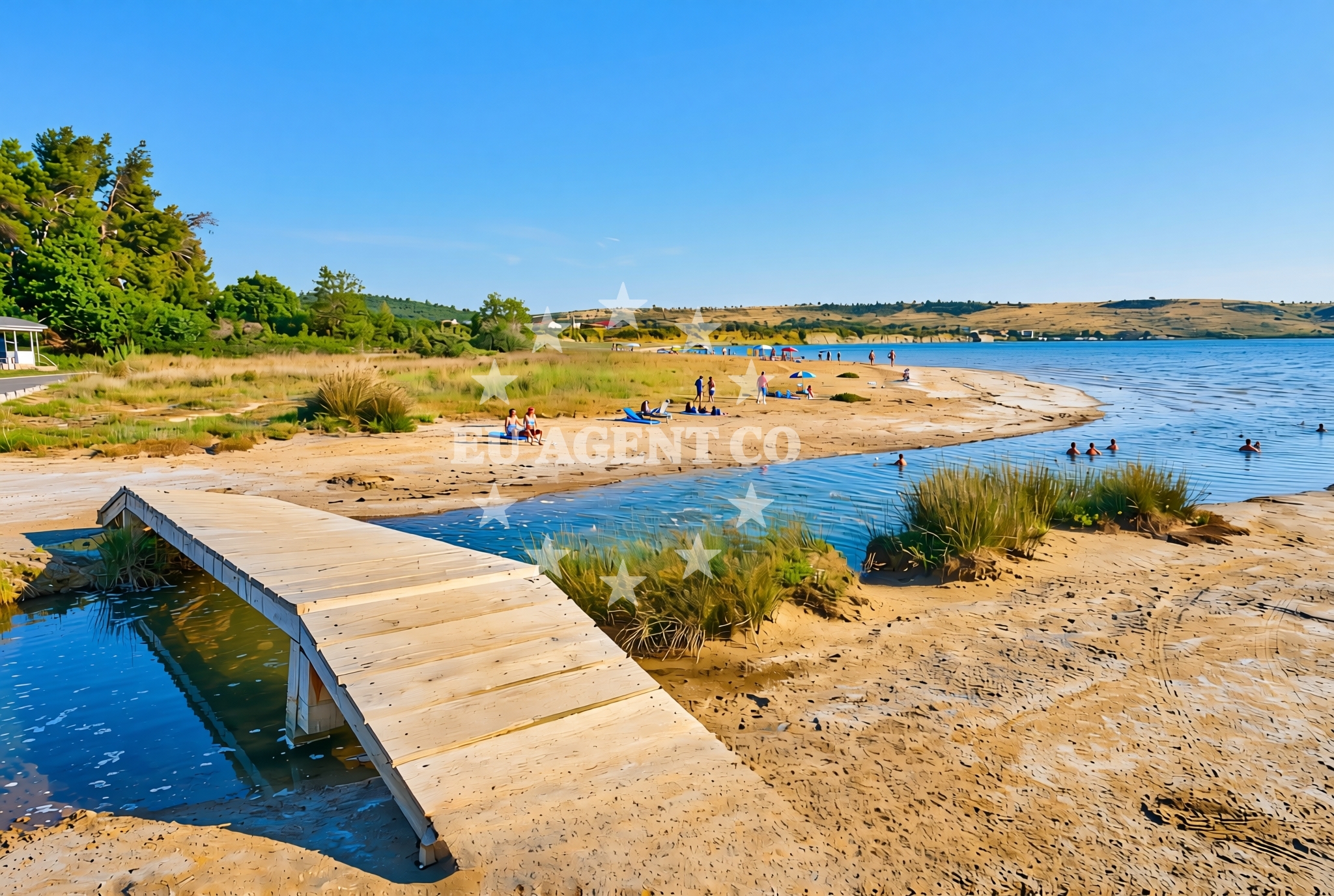 Overview of Ljubač (dog beach), Ljubač (Ražanac) Beach in Ljubač (plaža za pse)