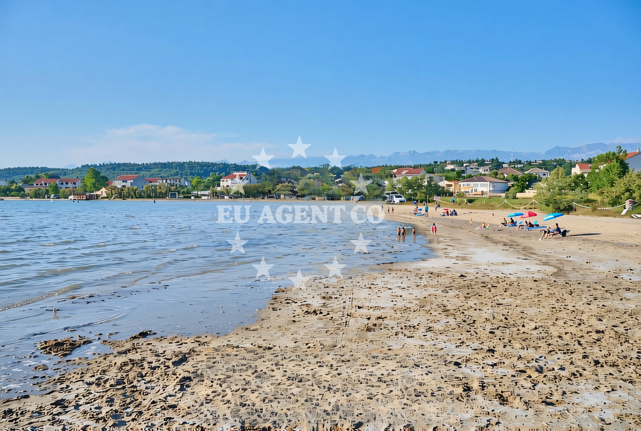 Shoreline and swimming area at Ljubač (Ražanac): beaches and coves (4) in Ljubač (Ražanac)