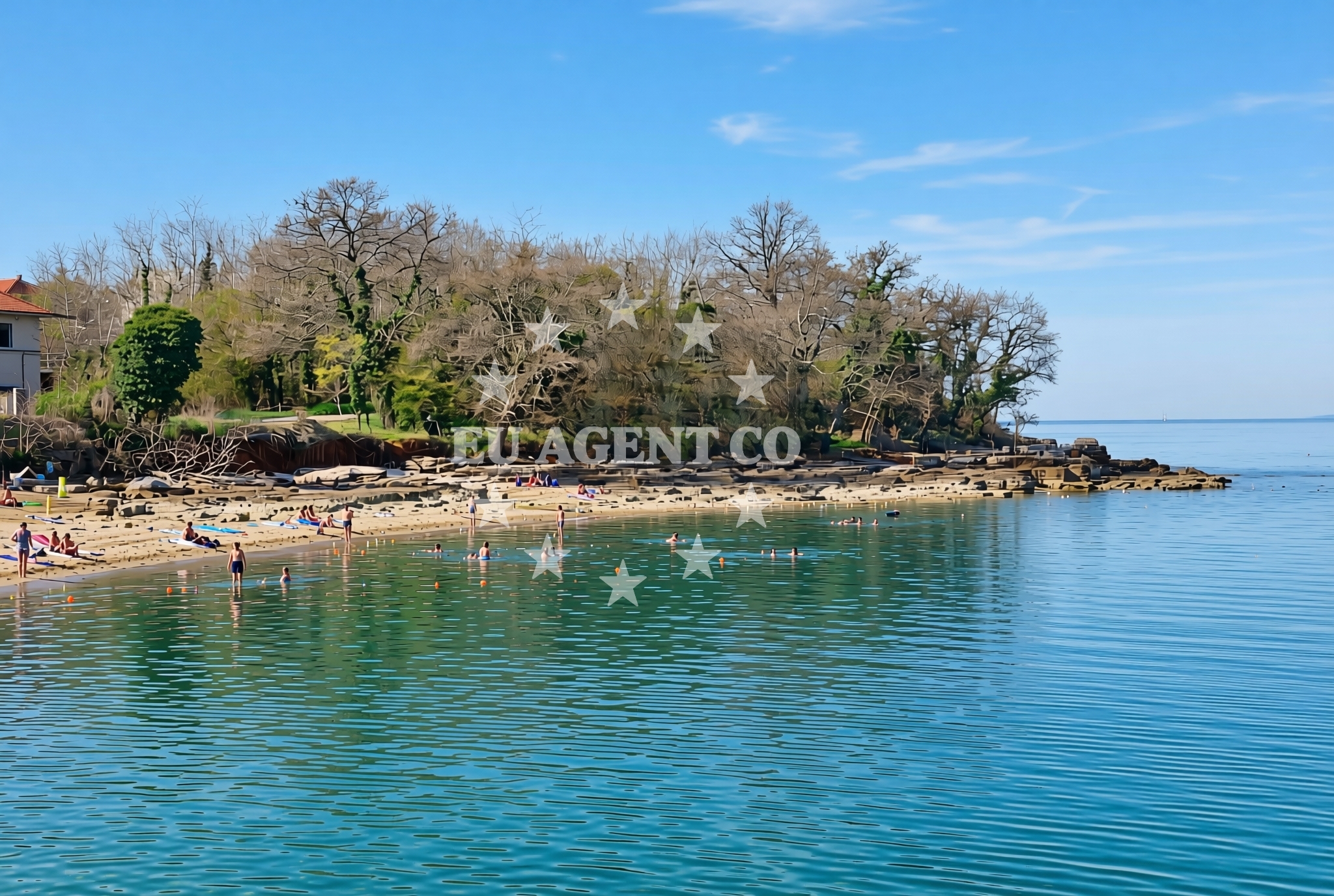 Beach facilities and surroundings at Lokvina (dog beach), Mareda Beach in Lokvina (plaža za pse)