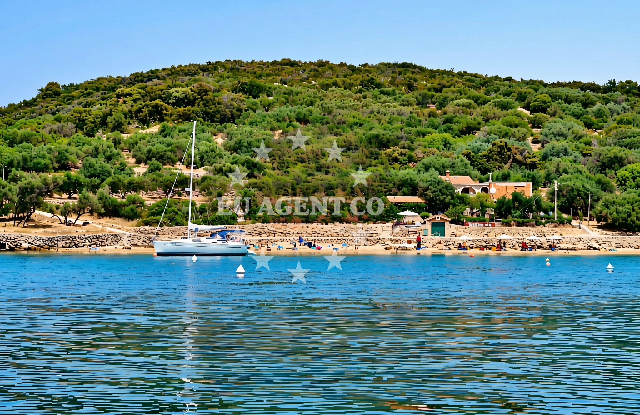 Shoreline and swimming area at Lokvina (Mala Rava), Rava (Rava) Beach in Lokvina (Mala Rava)