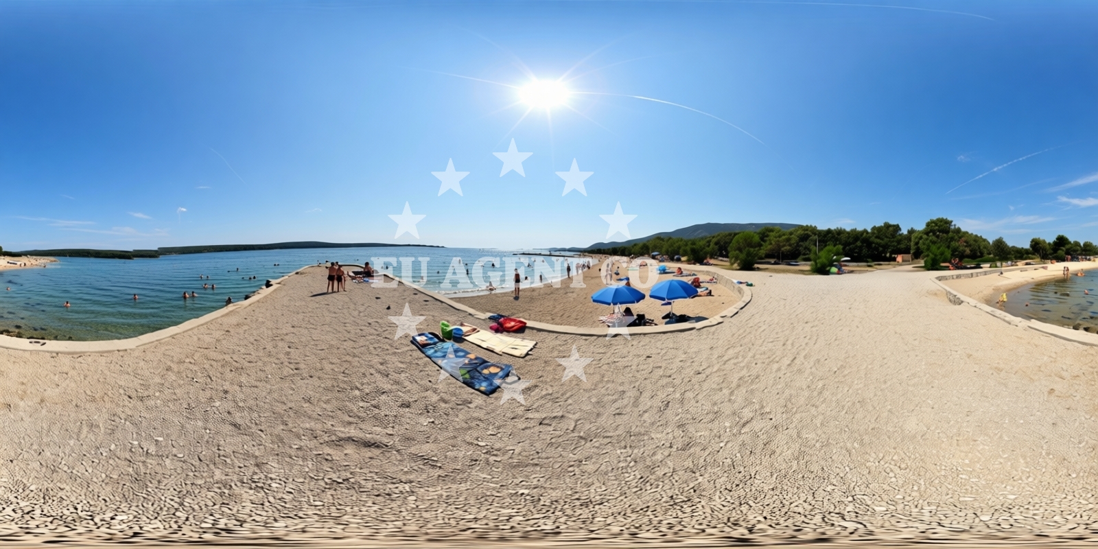 Additional view of Lopari beach