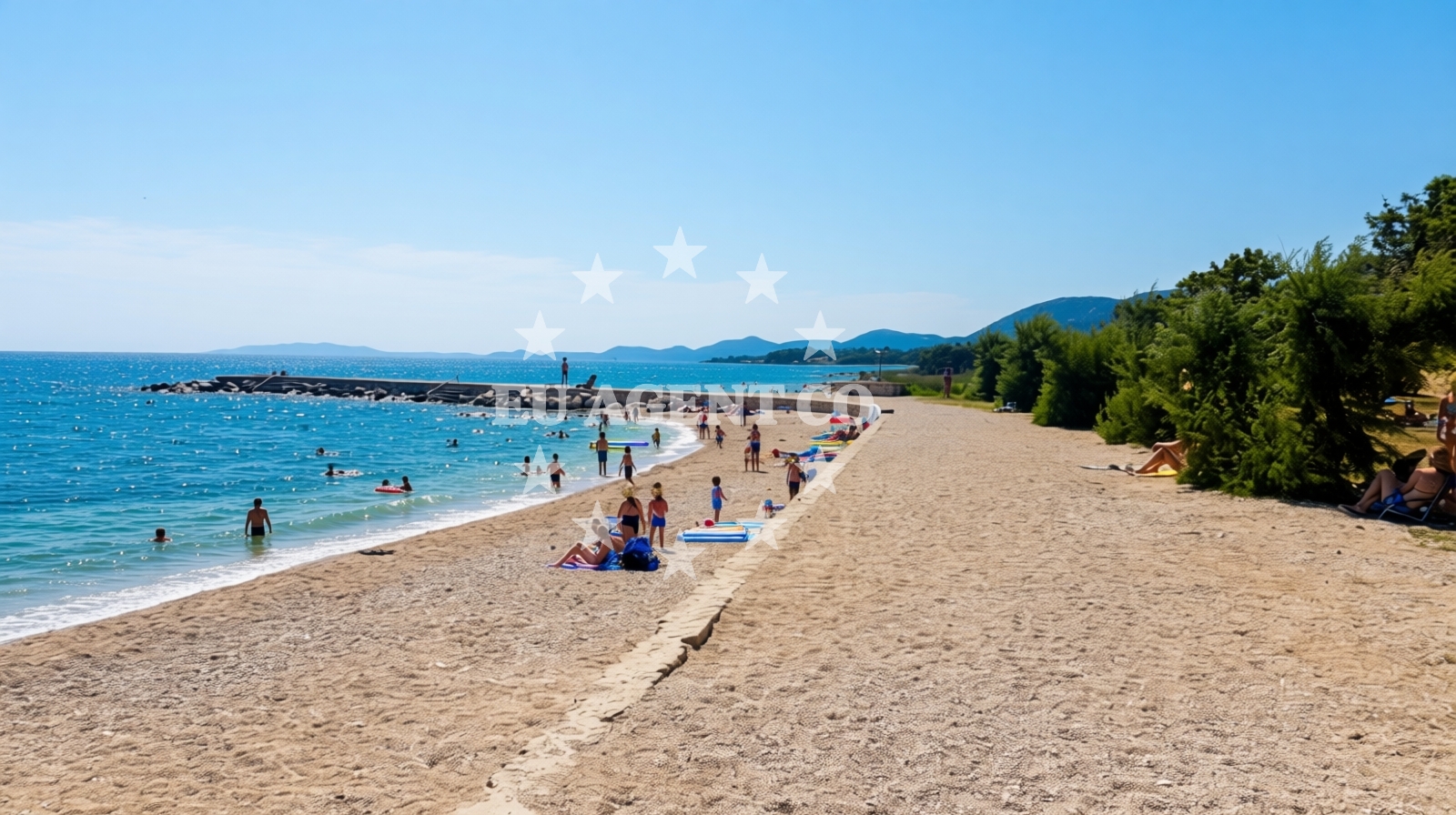 Additional view of Lopari beach