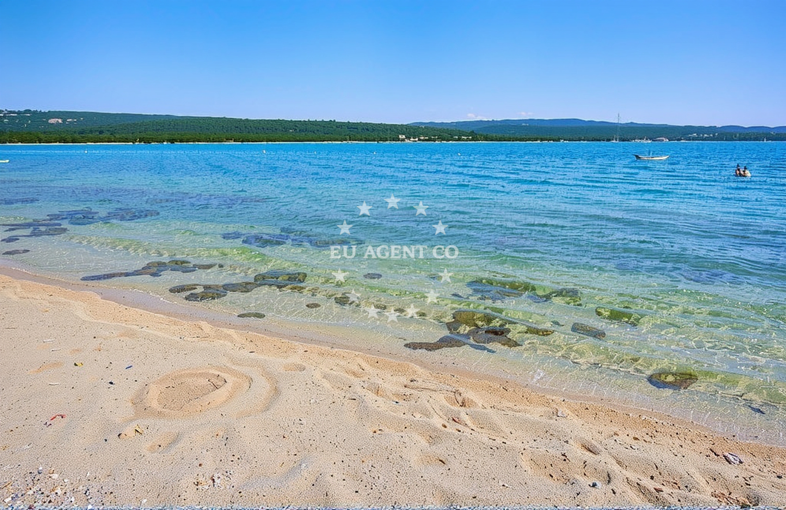 Additional view of Lopari beach