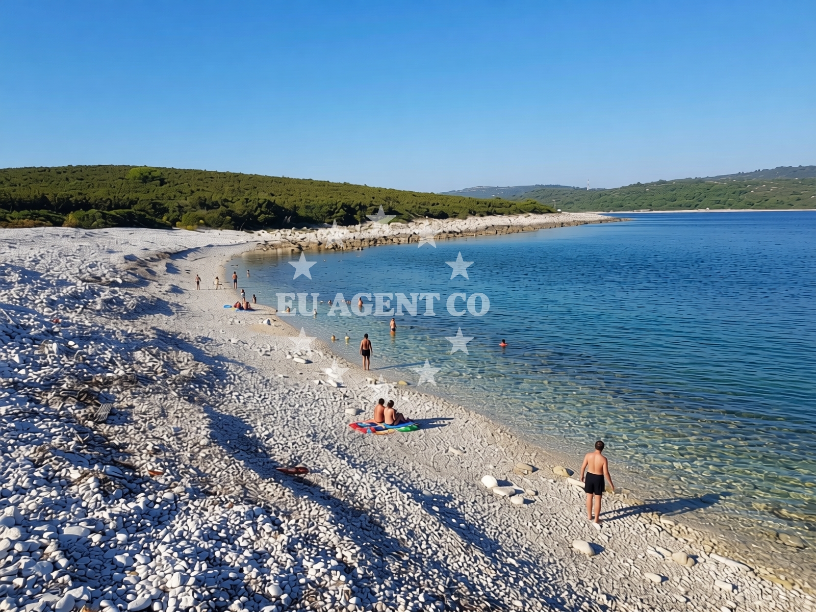 Shoreline and swimming area at Lopata beach in Put Lučice 2, Verunić