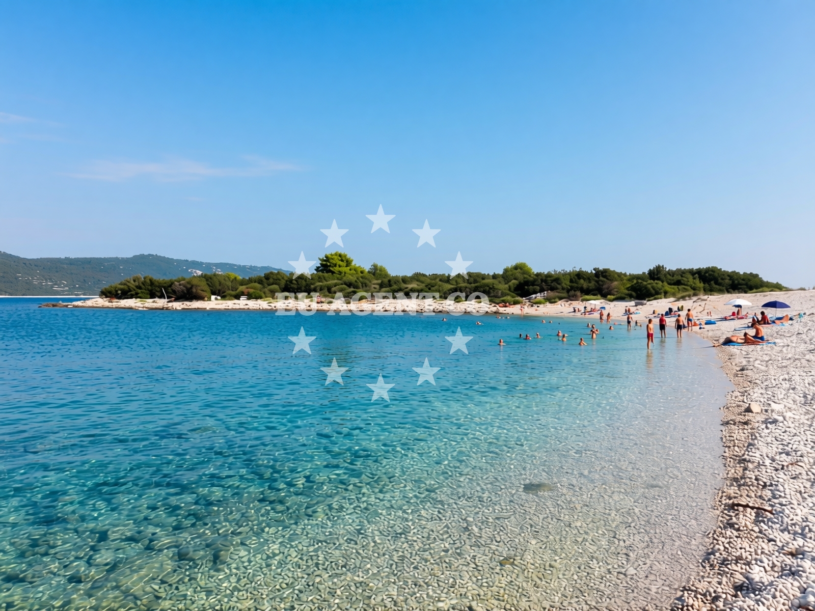 Sea and coastal view of Lopata beach in Put Lučice 2, Verunić