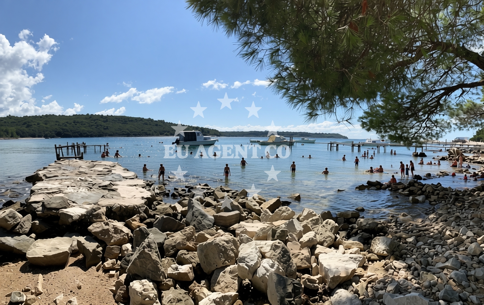 Additional view of Lost beach in Put za kanalić 33, Pula