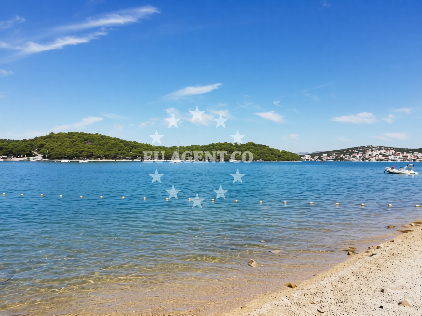 Shoreline and swimming area at Lovisca beach in Uvala Lovišća 1B, Jezera