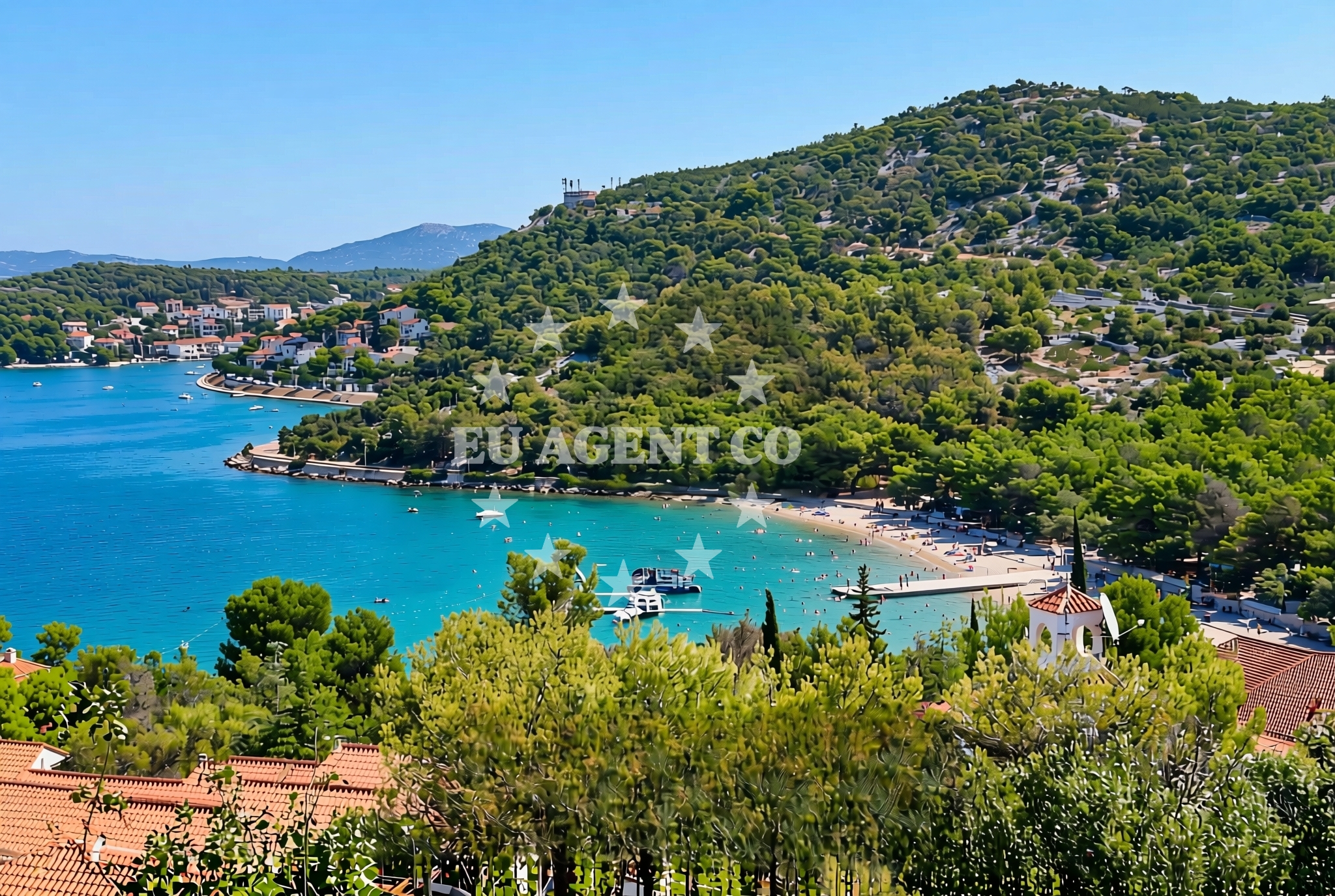 Additional view of Lovisca beach in Uvala Lovišća 1B, Jezera