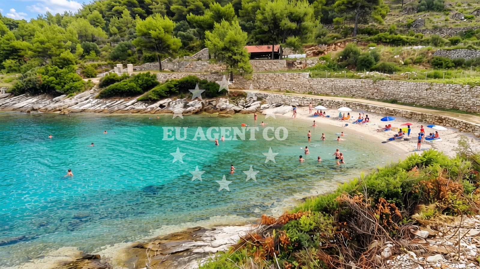 Overview of Lovrecina beach II in Vela Lozna (Postira), Postira